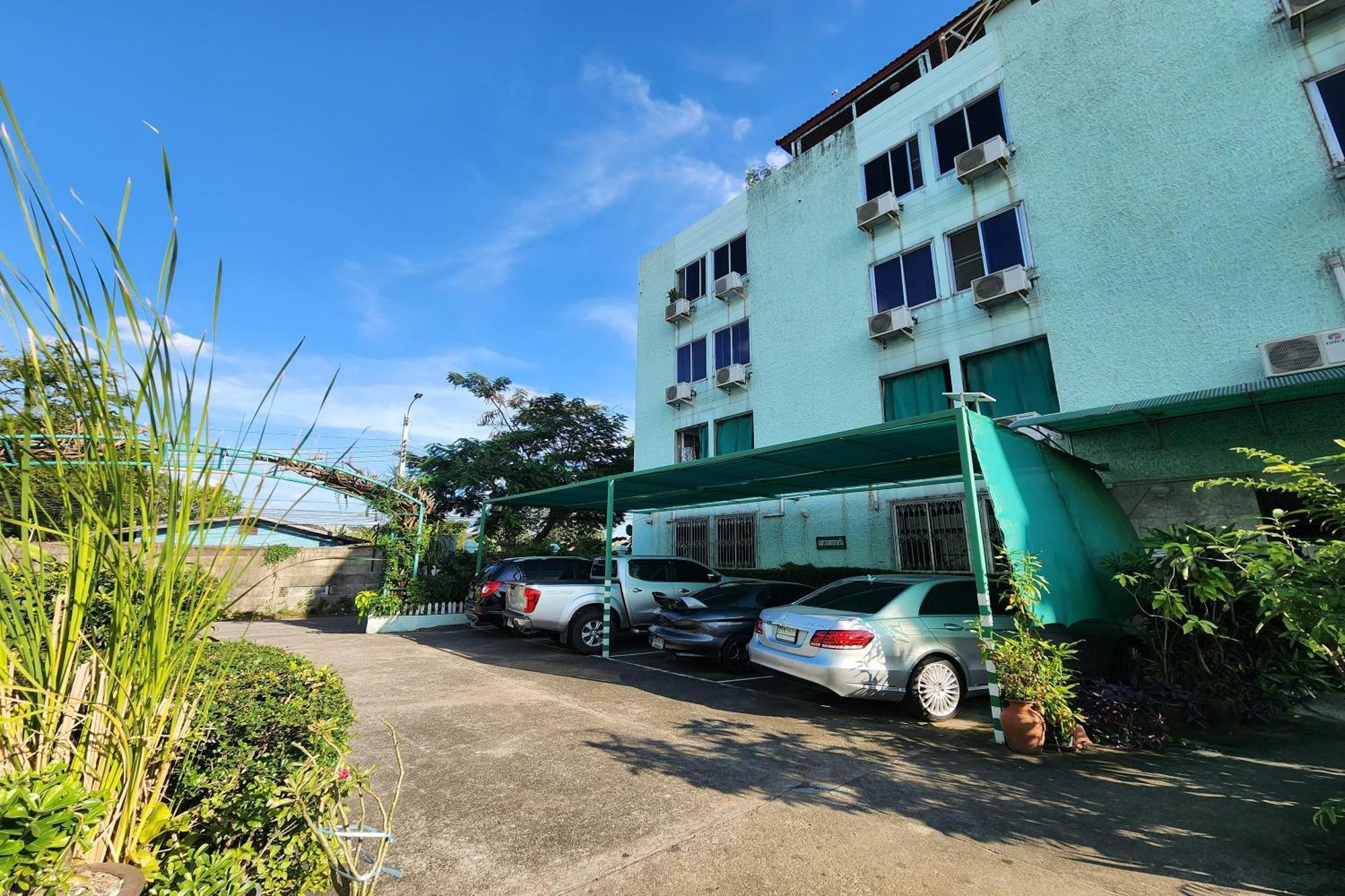 Aparthotel Kaset