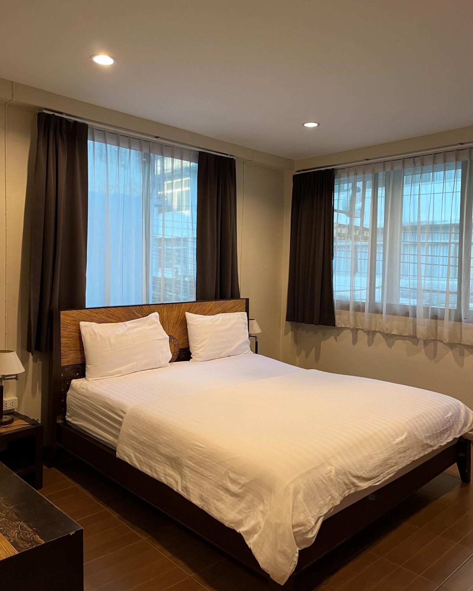 Bed & Breakfast Baan Glang Soi Restaurant & Bangkok