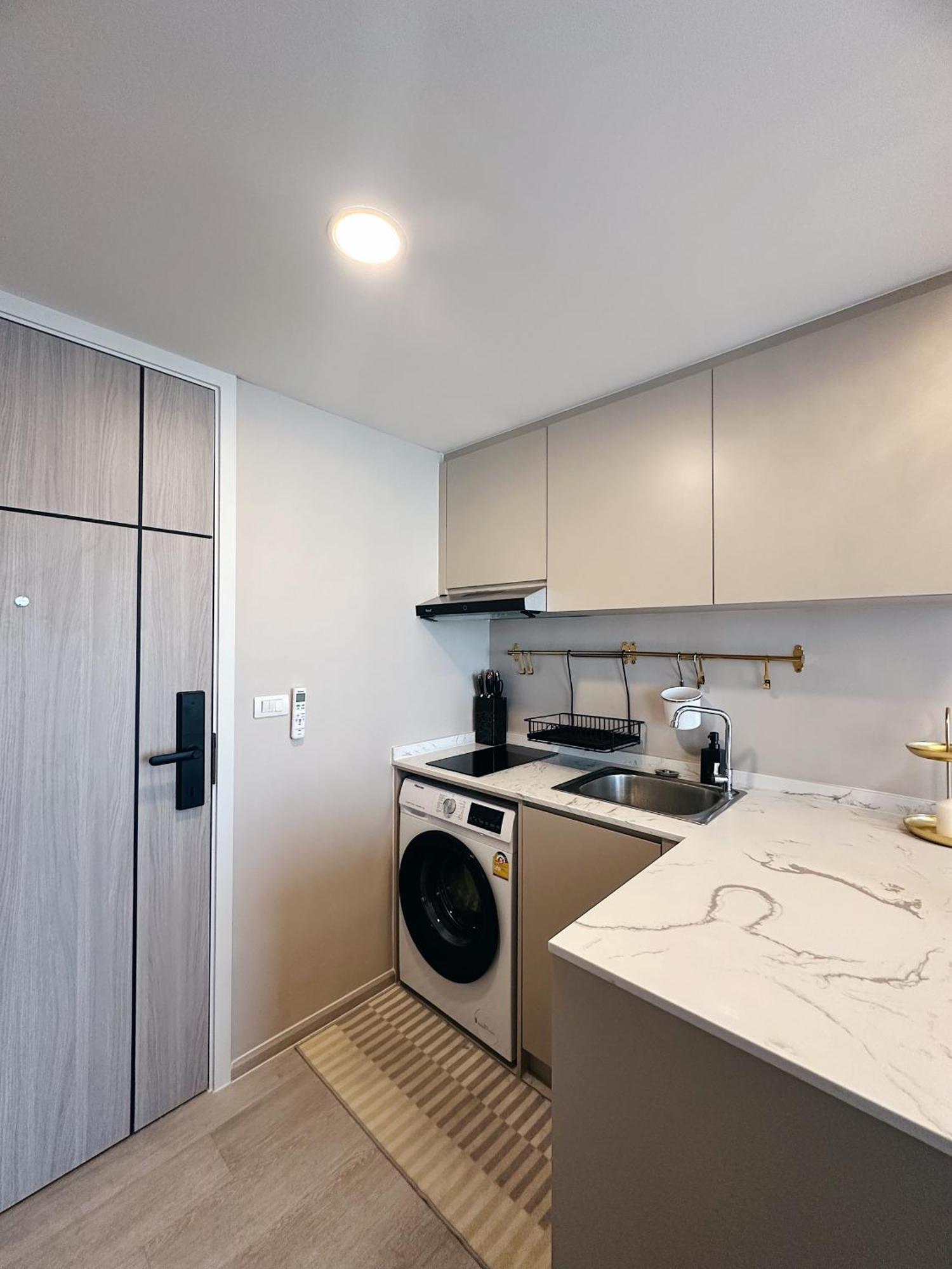 Apartamento Maxxi Prime Ratchada - Sutthisan Near Jodfair Market Banguecoque