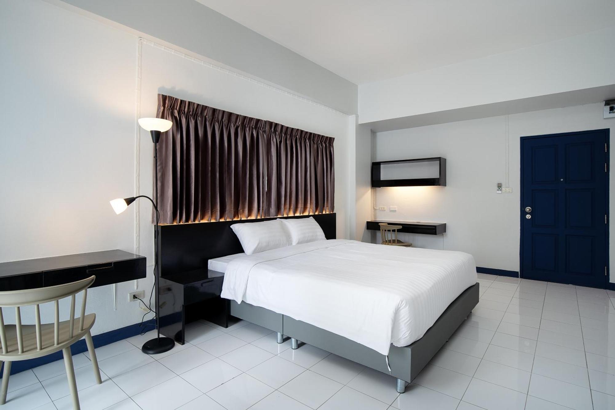 Aparthotel Capitel Rama 4