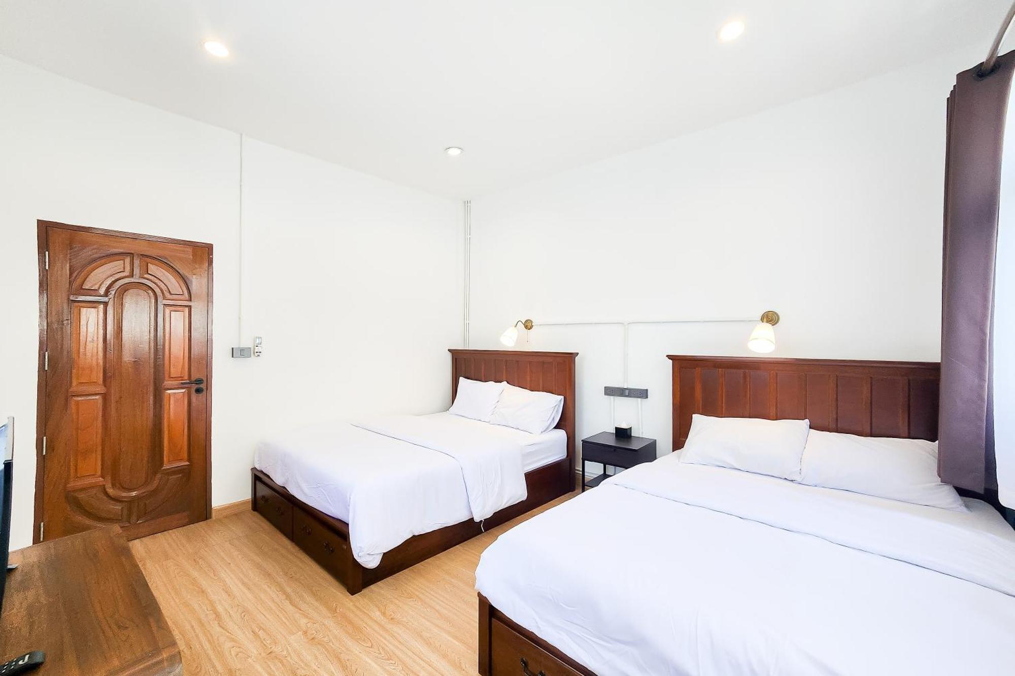 Hostel Taladnoi Paint House