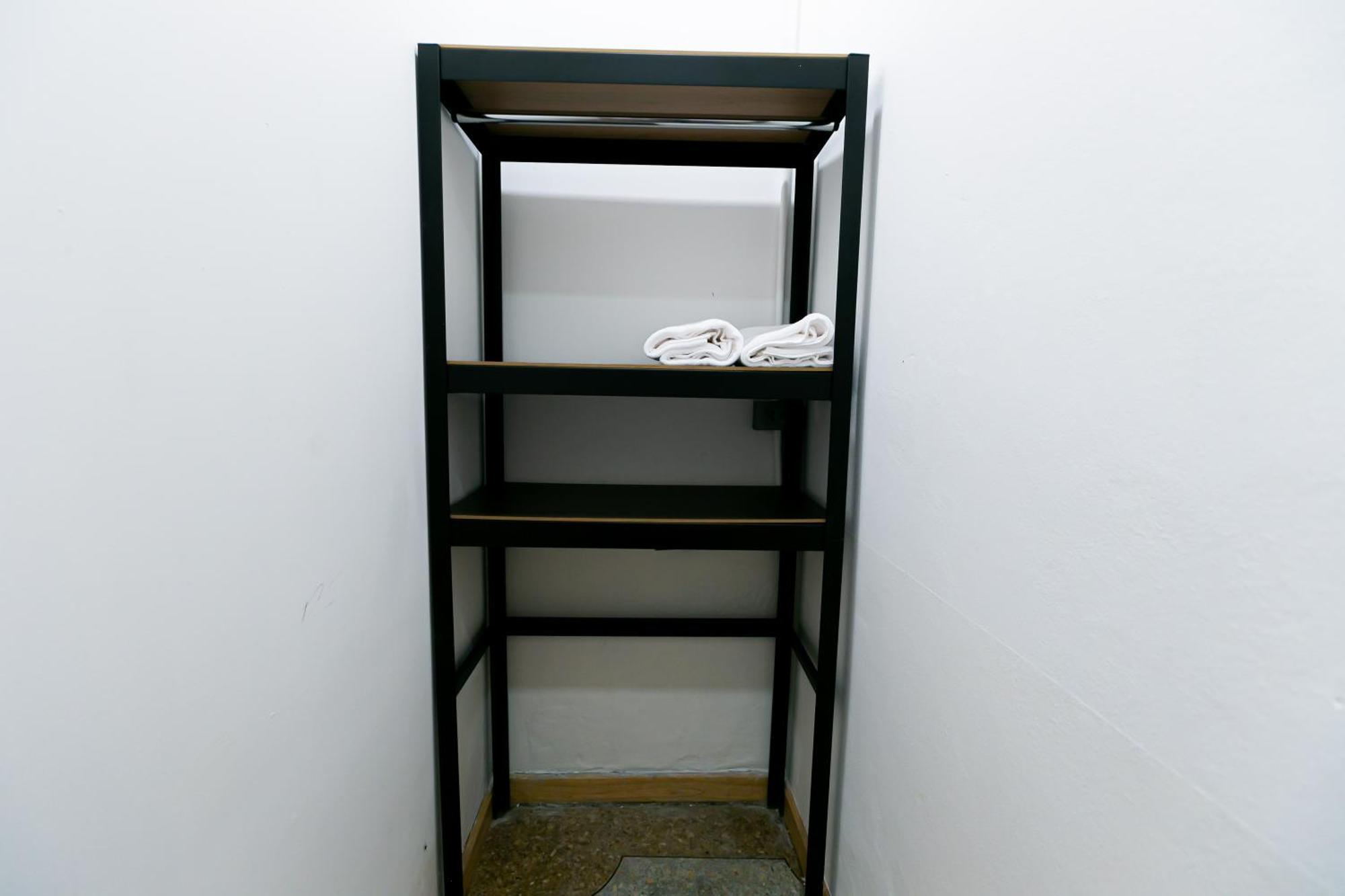 Taladnoi Paint House Hostel Bangkok