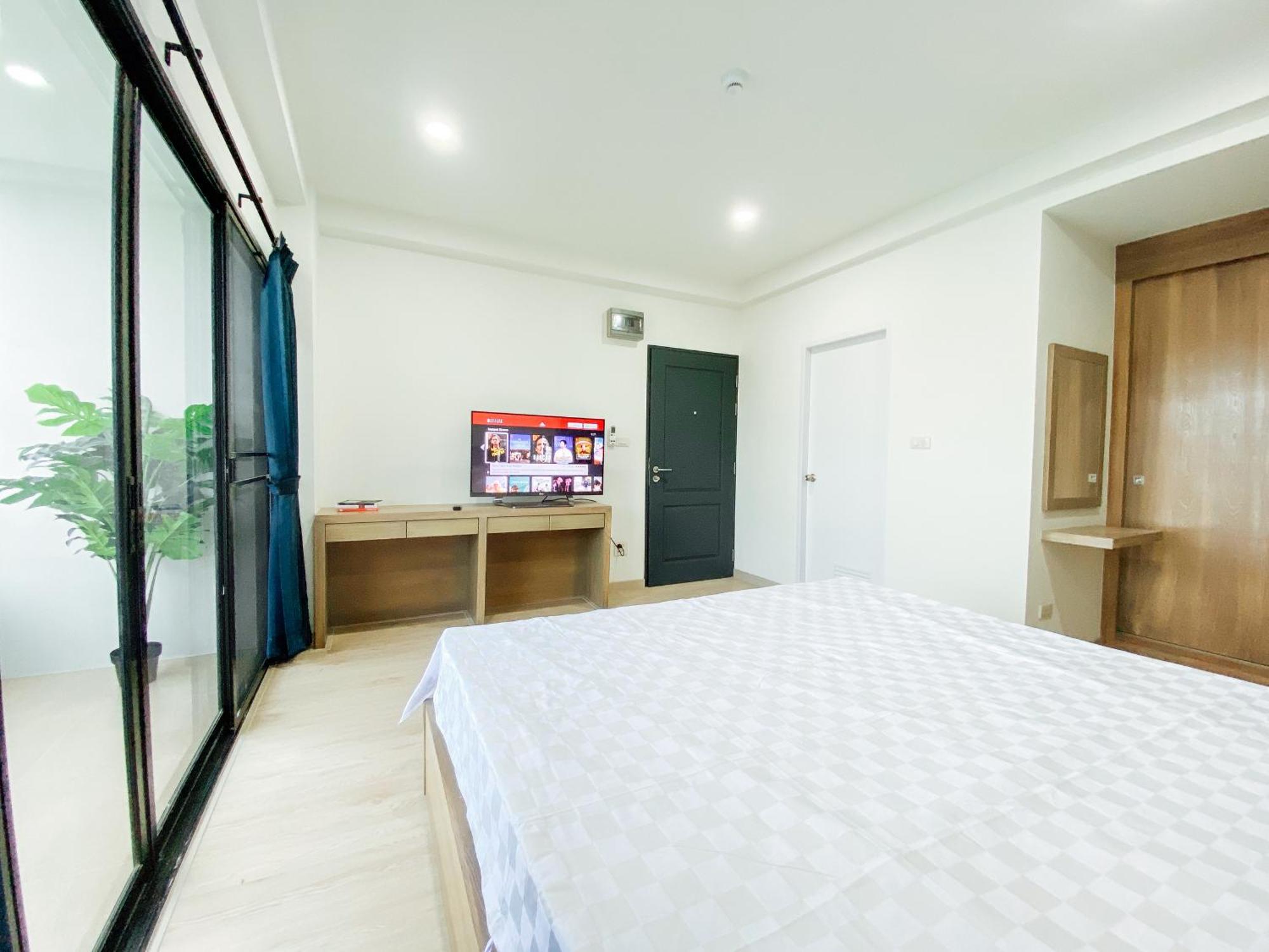 Hotel Gp House - Sukhumvit Onnut Bts Skytrain