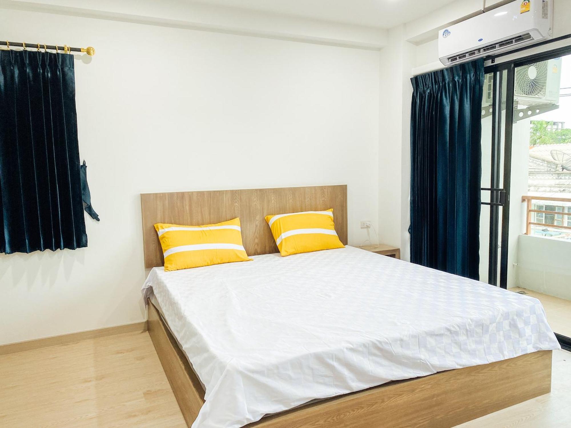 Gp House - Sukhumvit Onnut Bts Skytrain Hotel *