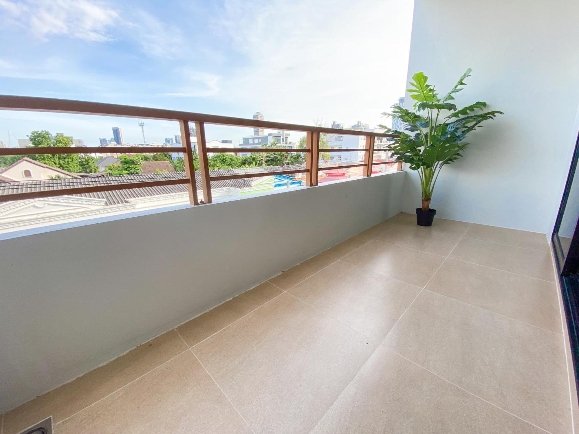 Gp House - Sukhumvit Onnut Bts Skytrain Bangkok