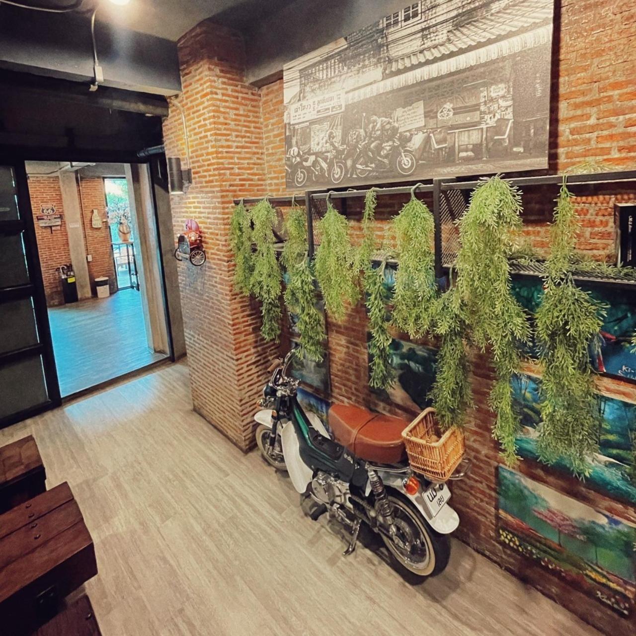Hostel Yotaka The
