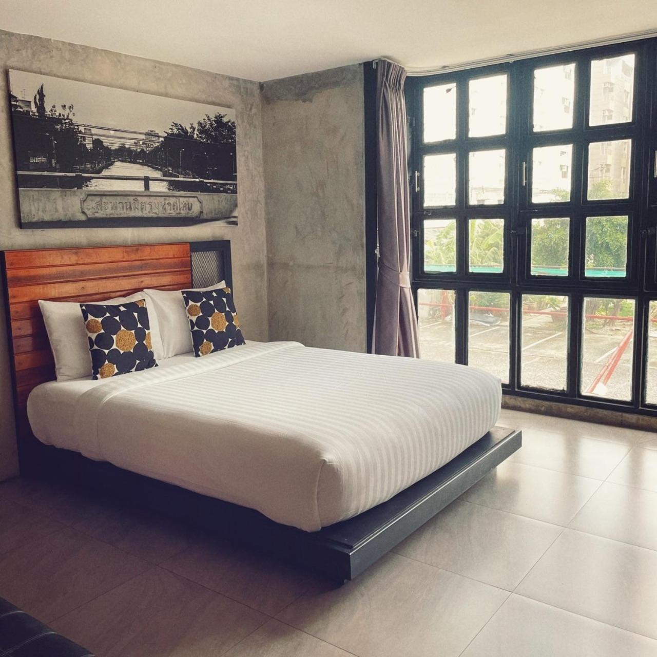 Yotaka The Hostel Bangkok