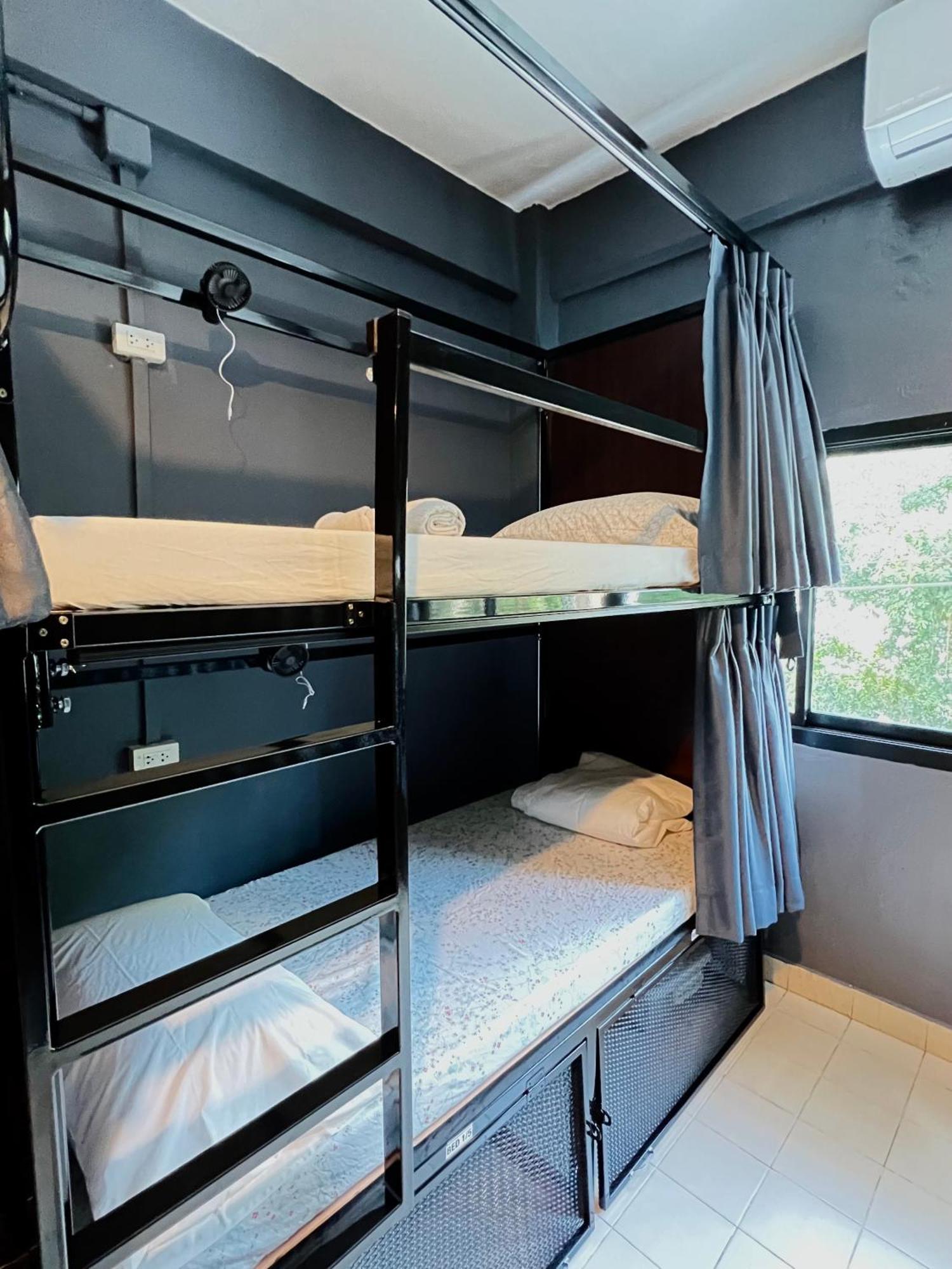 El Biografo Hostel