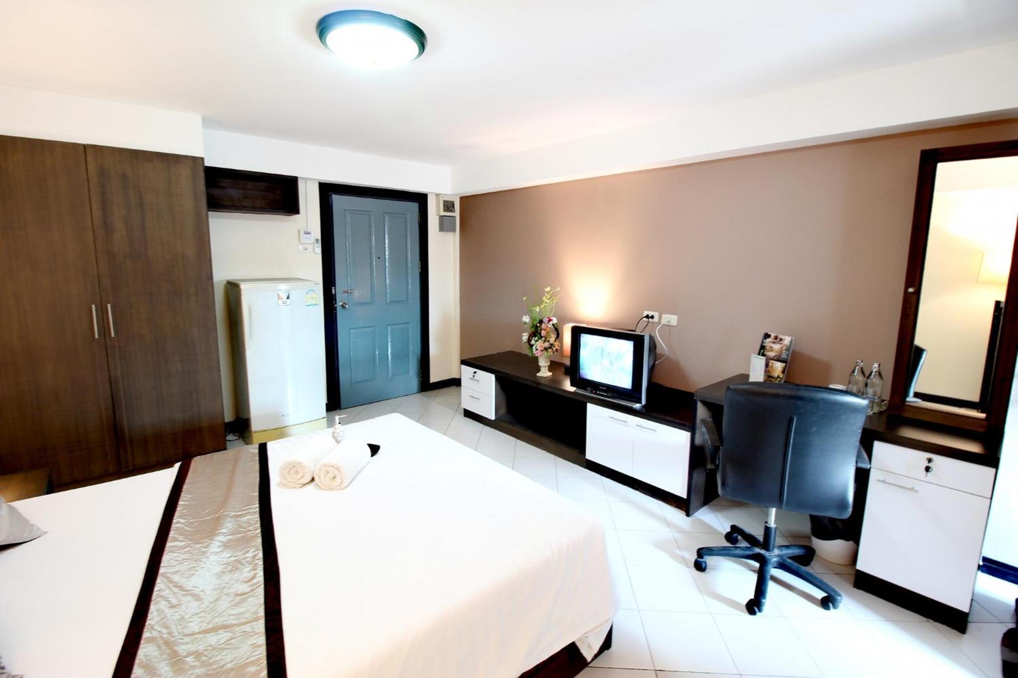 ลีลาวดี ซอยมหาดไทย รามคำแหง65 Mahadthai Apartment