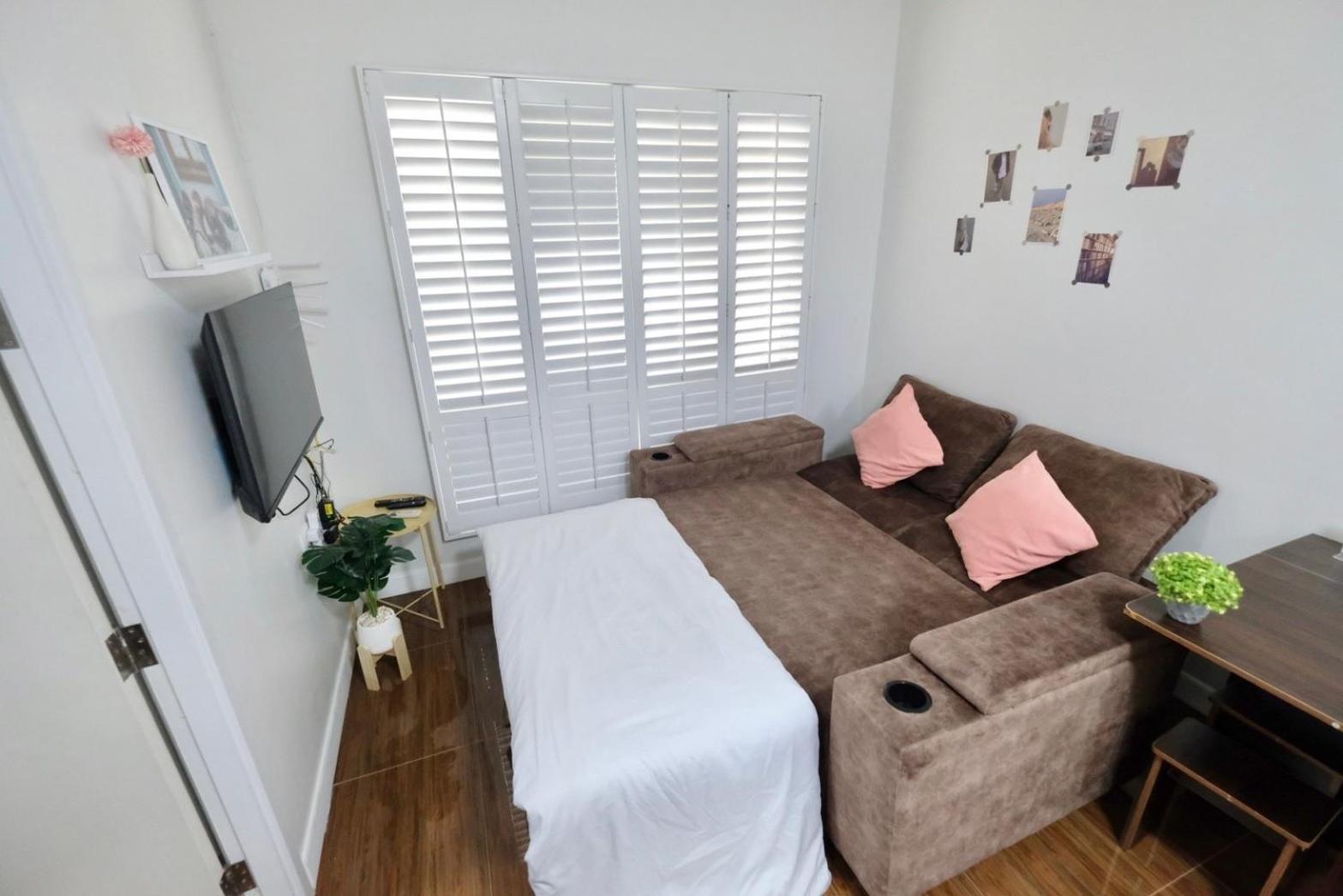 7min Bkk Airport - Free Pick Up - Malls Nearby Apartment Bangkok
