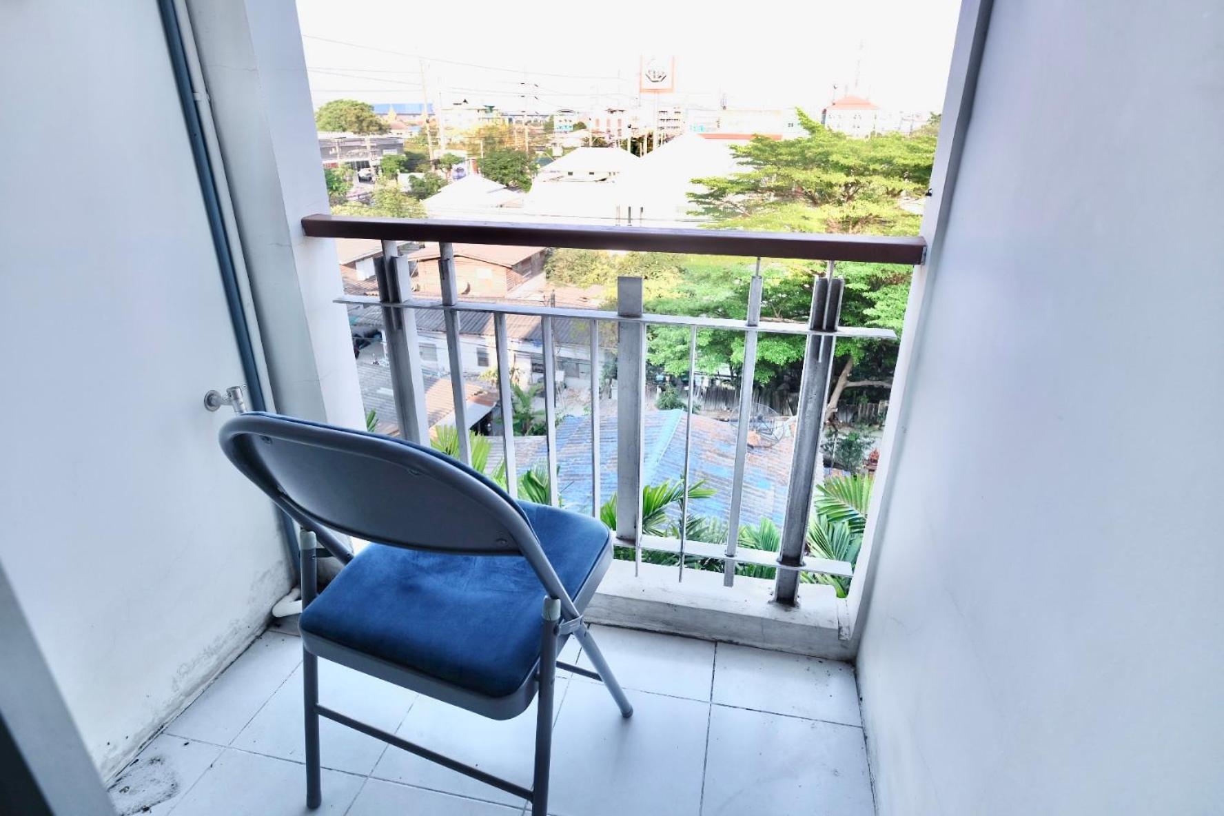7min Bkk Airport - Free Pick Up - Malls Nearby Apartment *