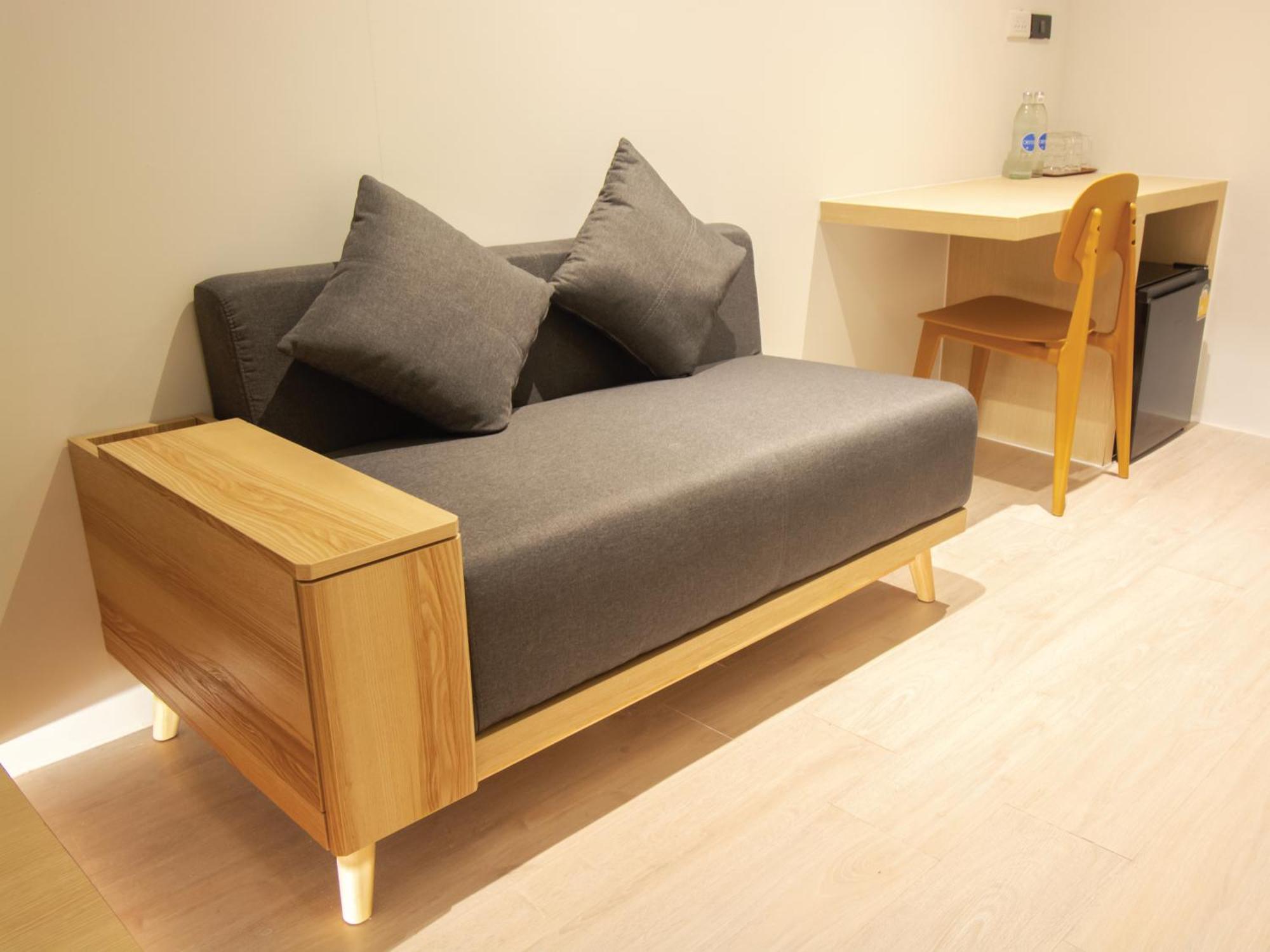 Hostel Sleep Box Sukhumvit 22 *
