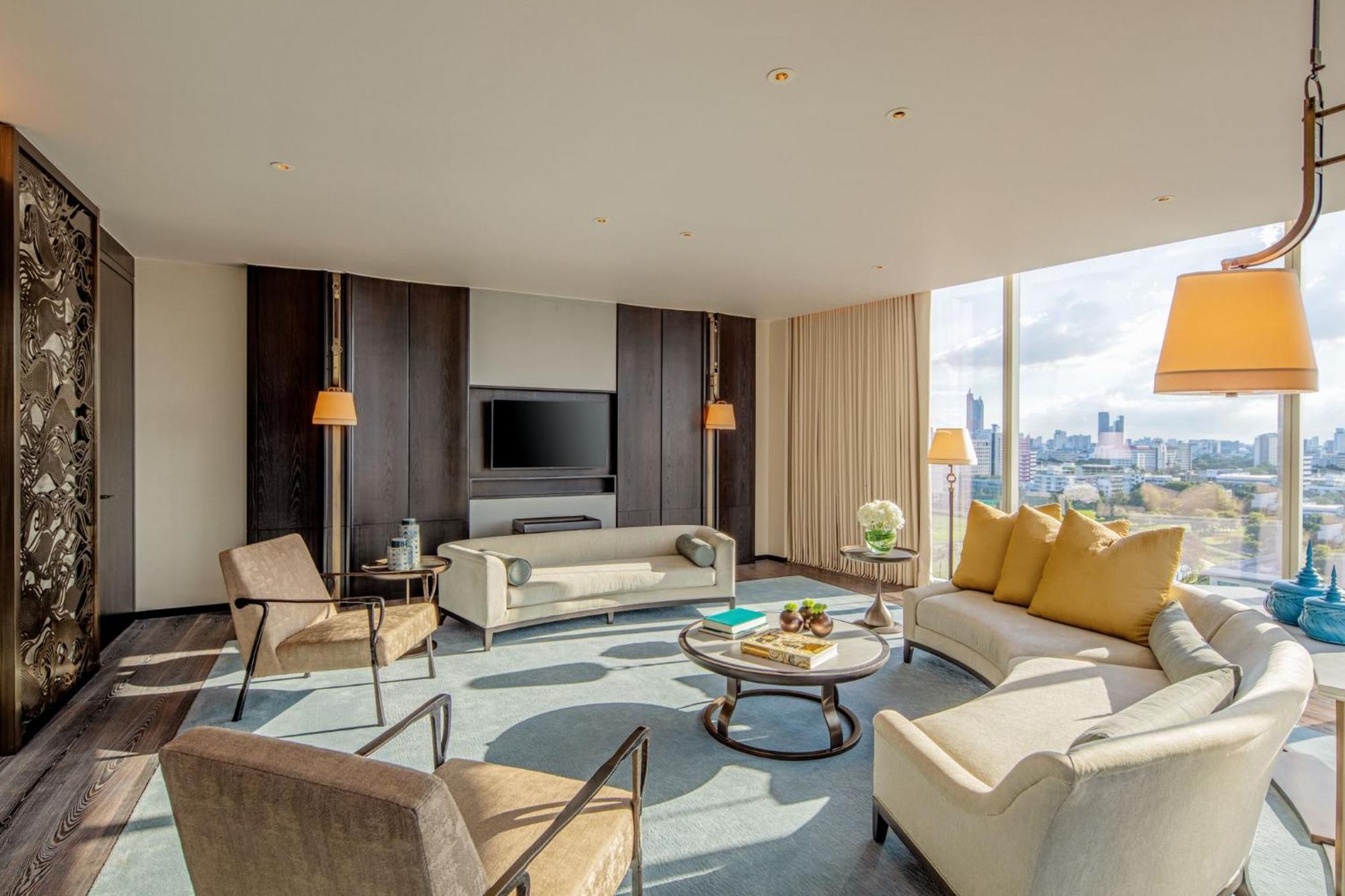 Waldorf Astoria Hotel 5*
