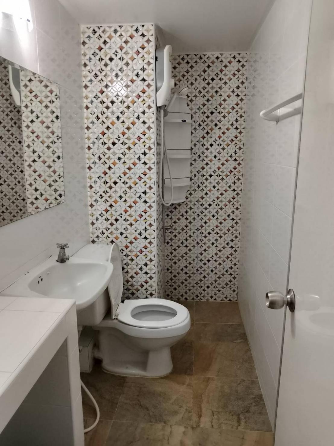 Popular Muang Thong Thani Near Impact Apartment *