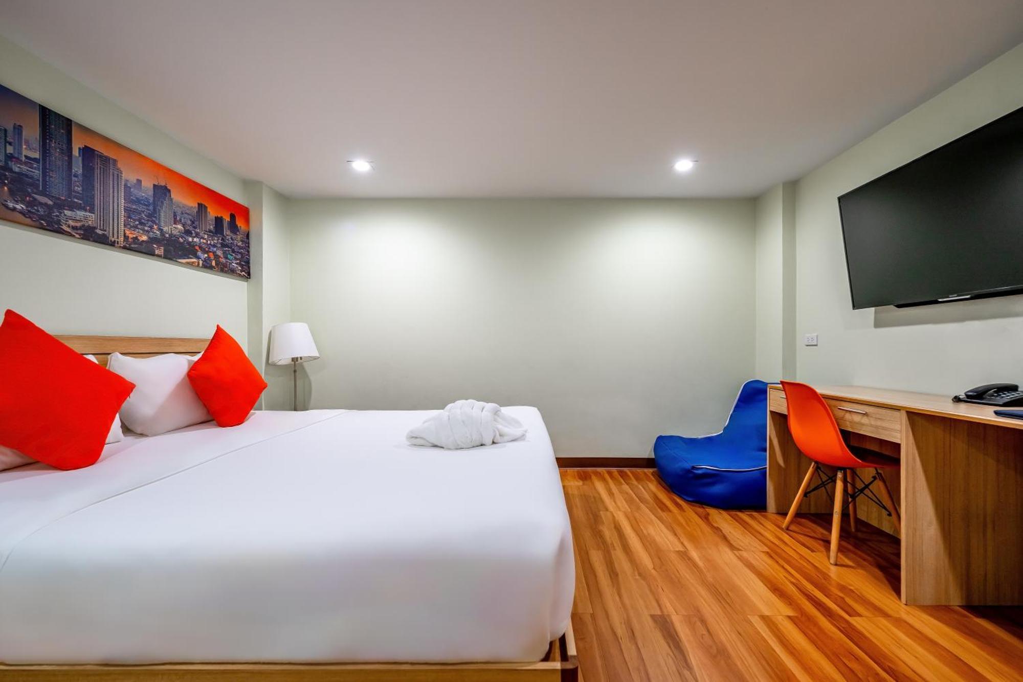 Hotel 7 Days Premium At Icon Siam Station