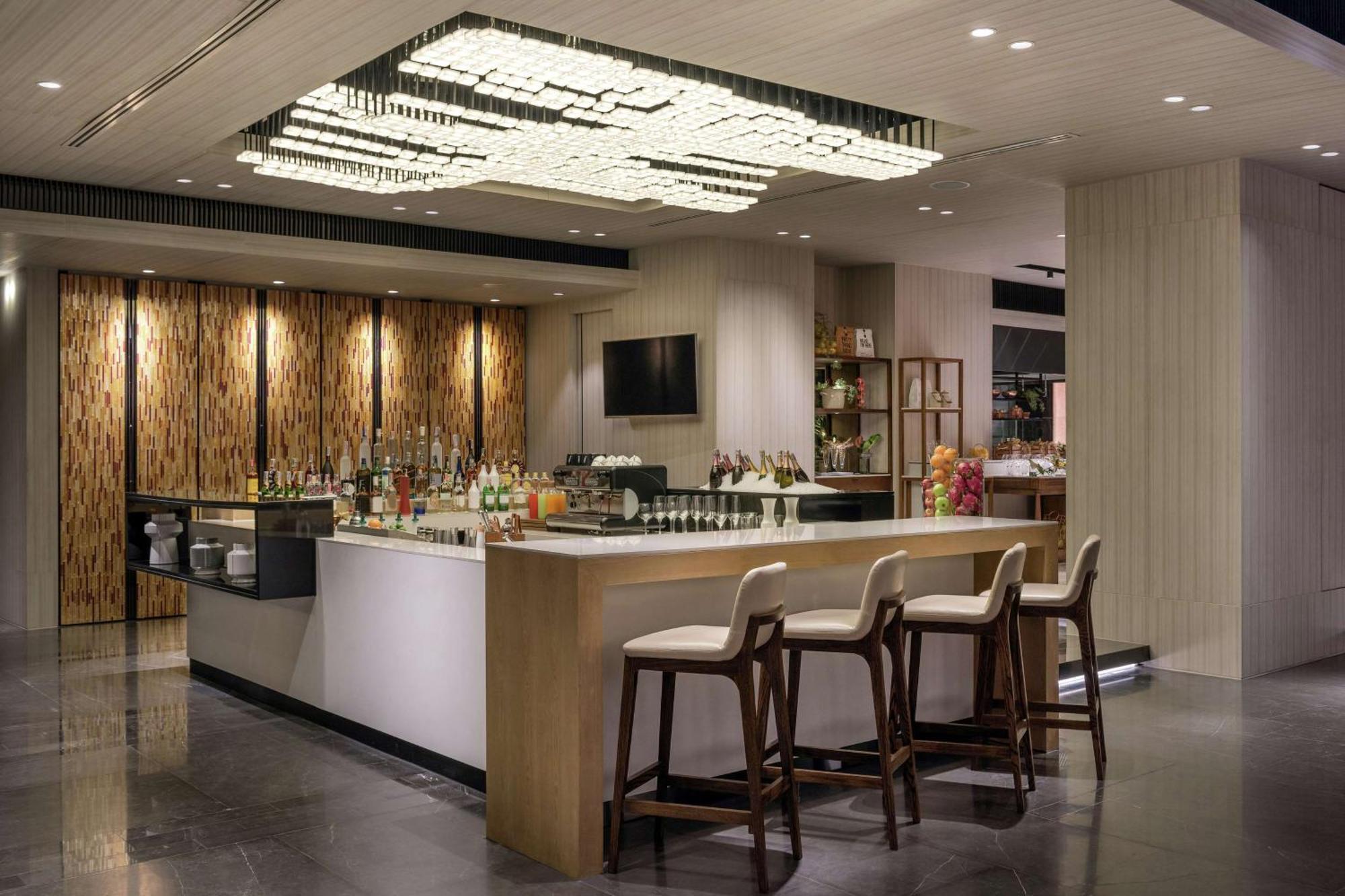 Hotel Doubletree By Hilton Ploenchit Bangkok