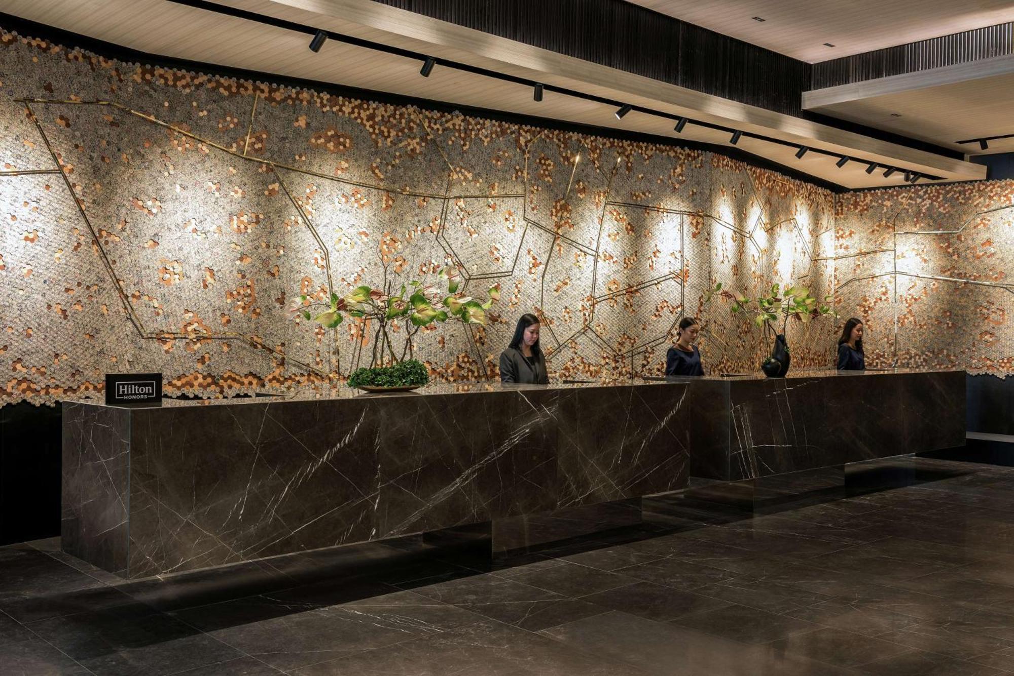 Doubletree By Hilton Ploenchit 4*