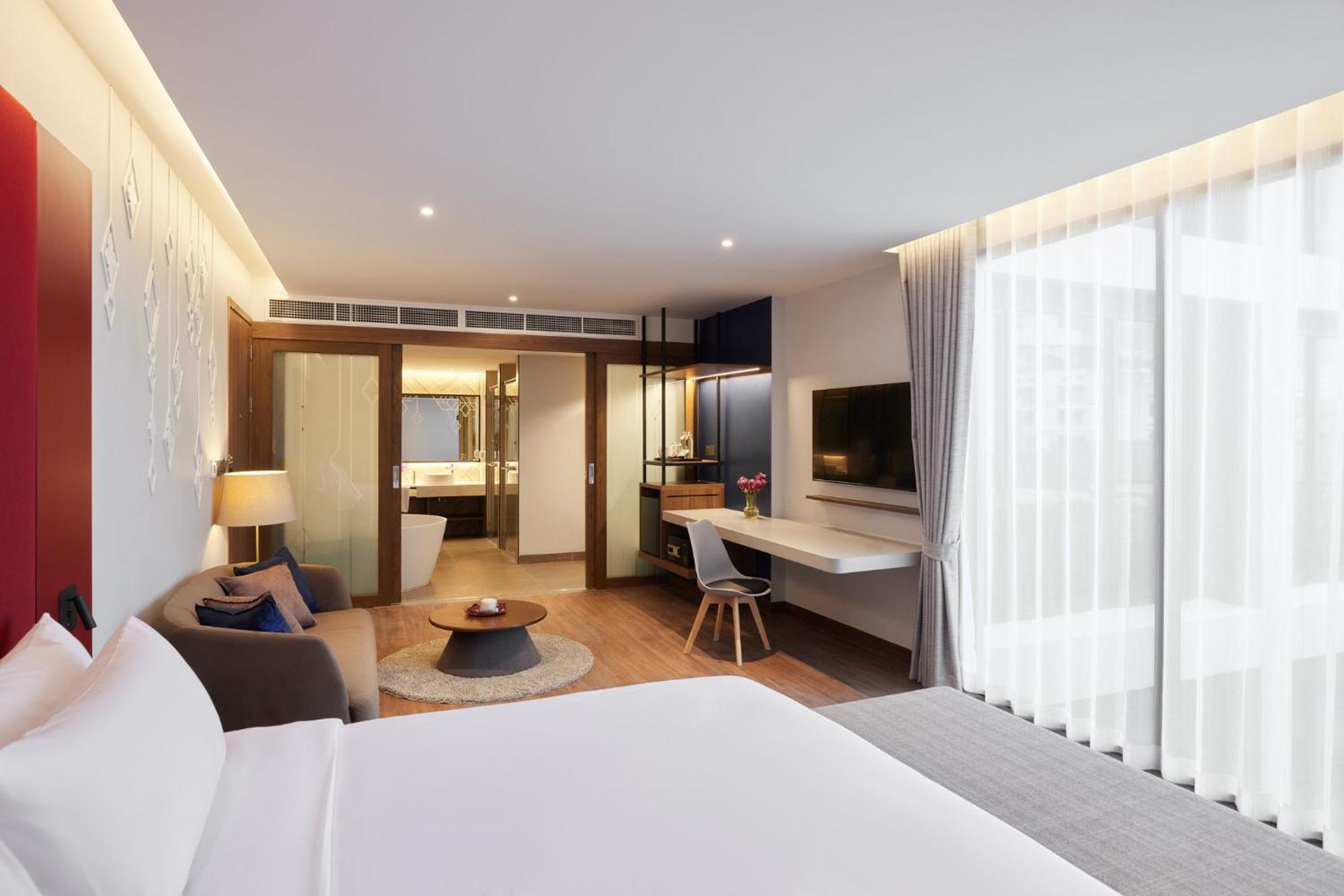 Centara Life Phra Nakhon 4* Bangkok