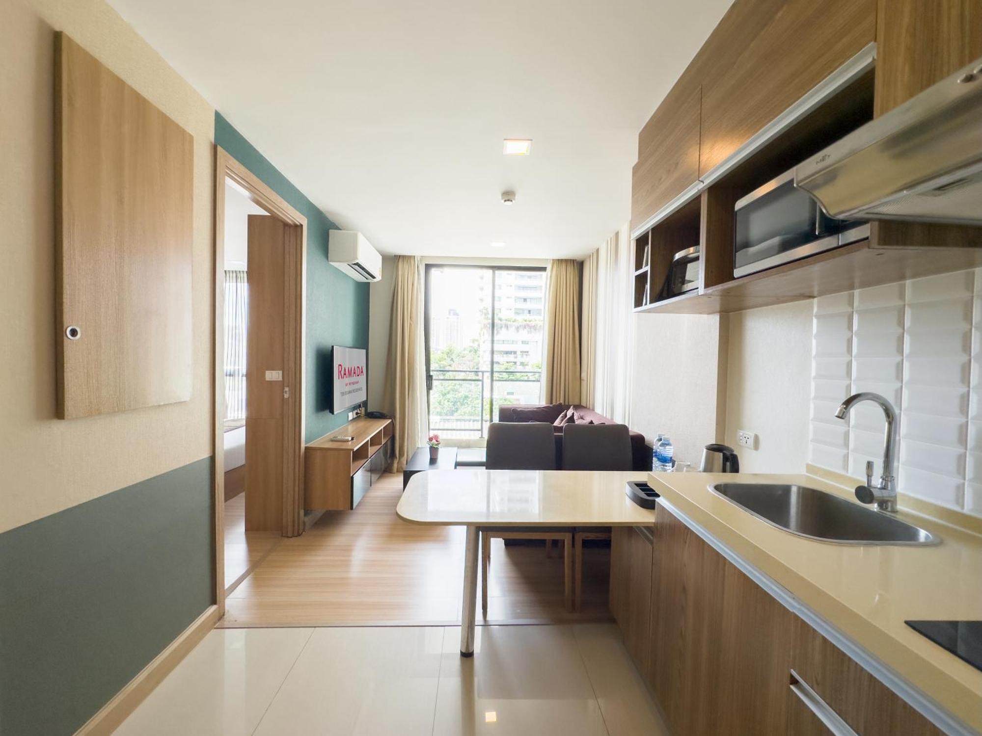 Ramada By Wyndham Ekamai Residences Aparthotel 3*