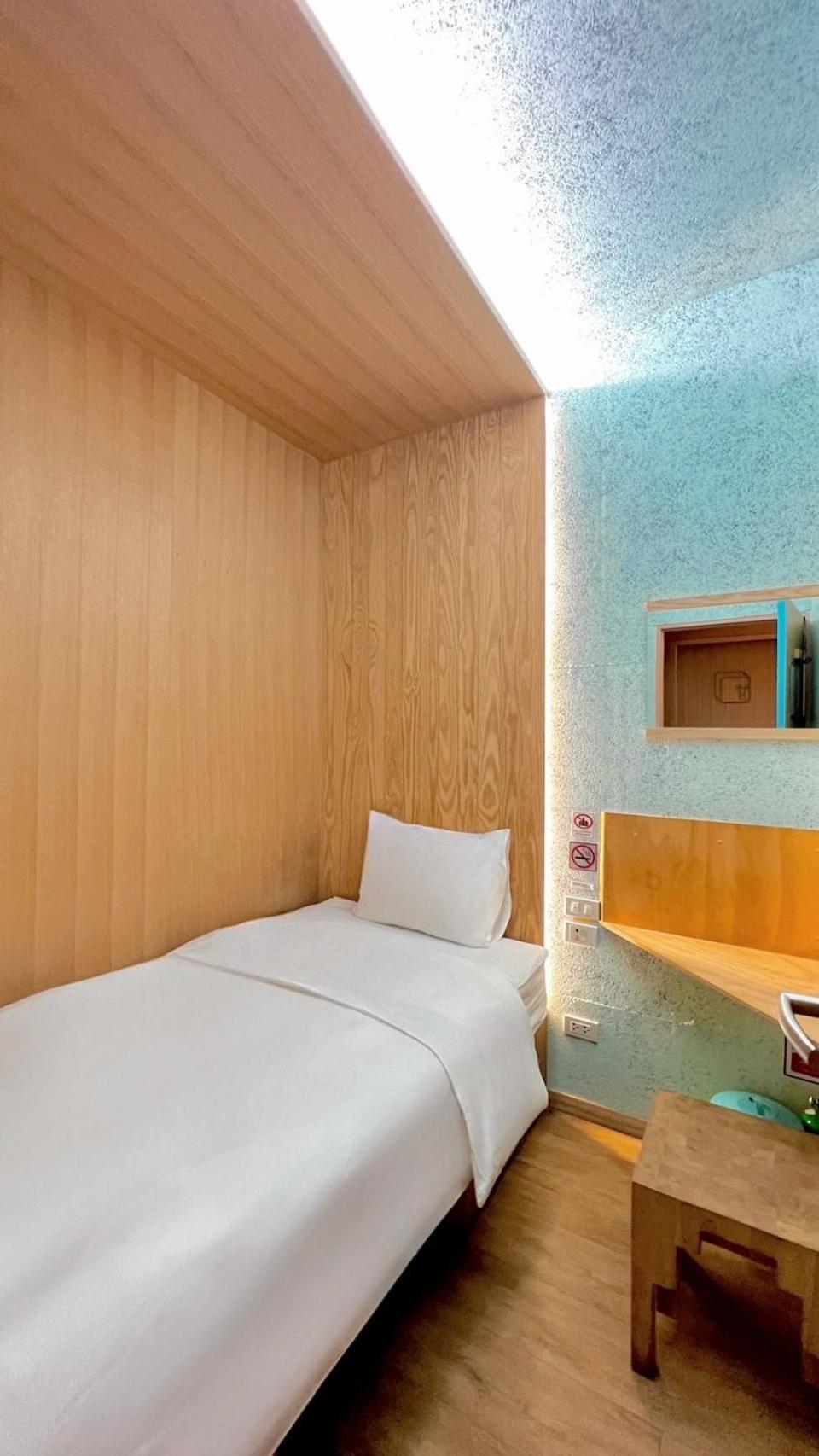 Capsule hotel Boxtel @ Suvarnabhumi Airport