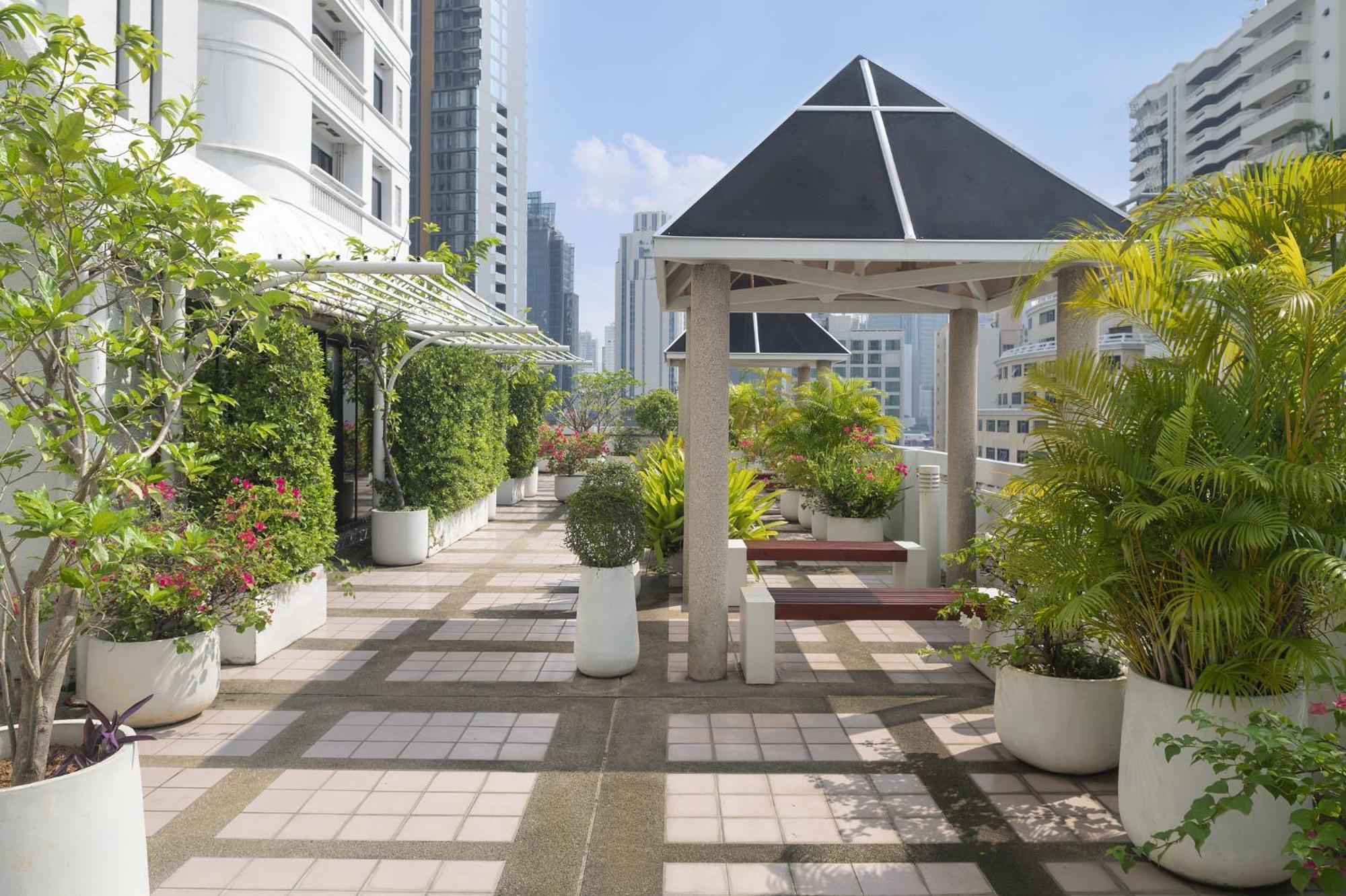 Hotel Phachara Sukhumvit