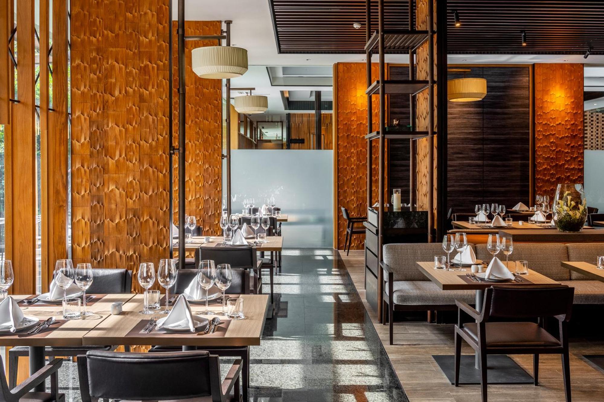 Deva & 5* Bangkok
