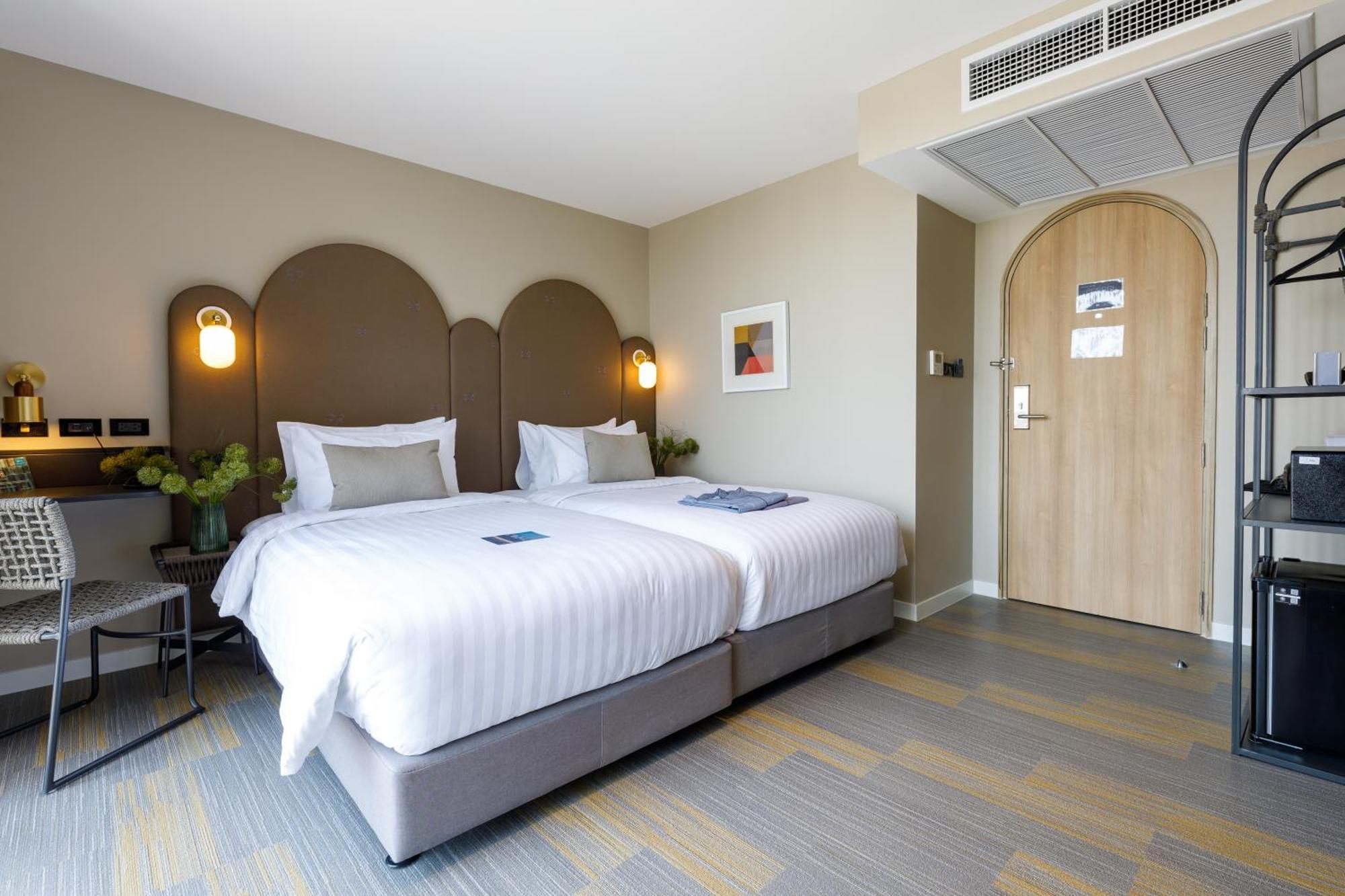Benjarong Hotel 4*