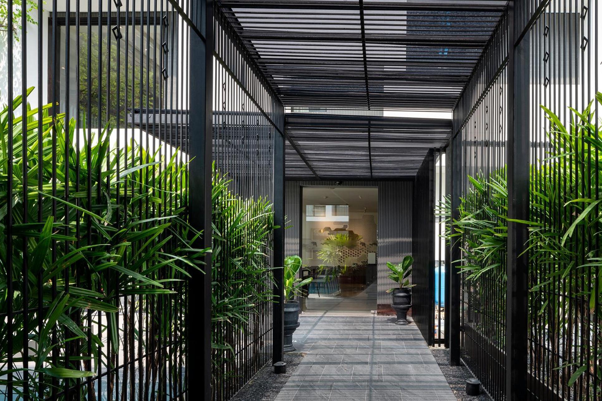 Hotel Lilit Bang Lumphu 4*