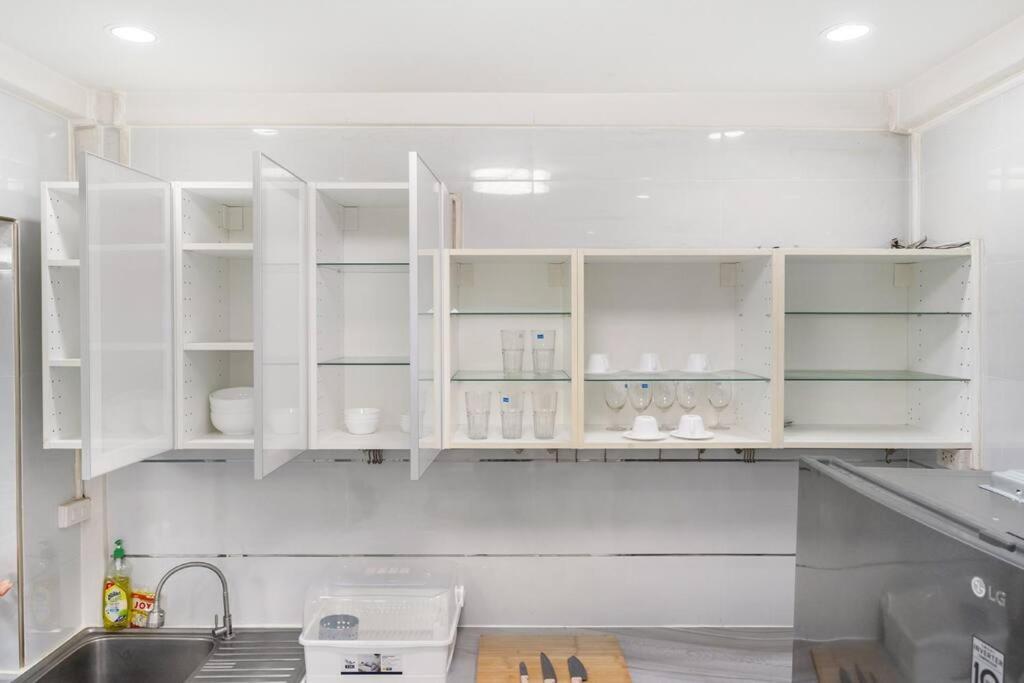 Villa Miq 142 Huai Khwang_new4br/jodd Fair *