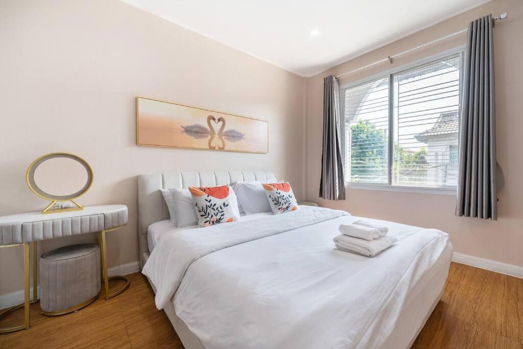 Miq 142 Huai Khwang_new4br/jodd Fair *