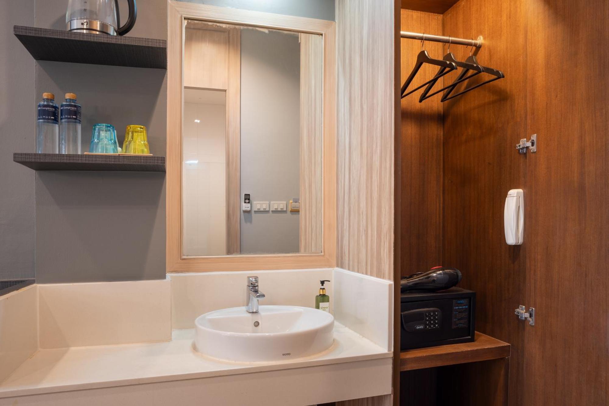 Hotel Icheck Gems Center Silom 3*