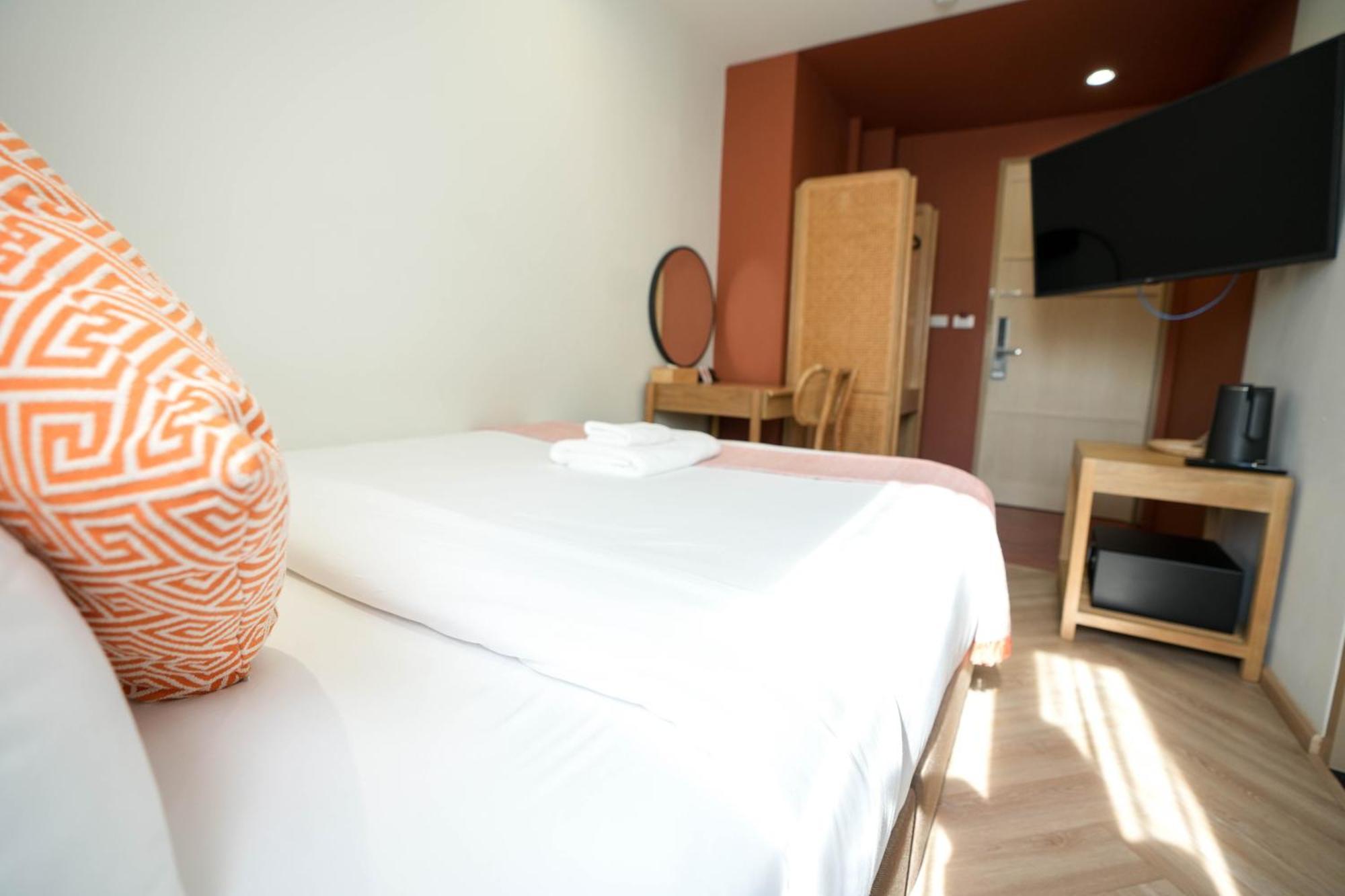 So Zen Silom Hotel