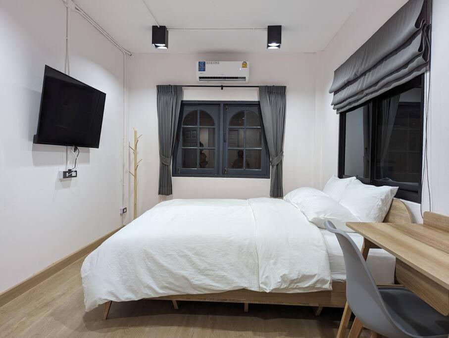 Casa de férias Cloud9 Hometel - Entire House 3br 170m To Bts Private Quiet & Comfy