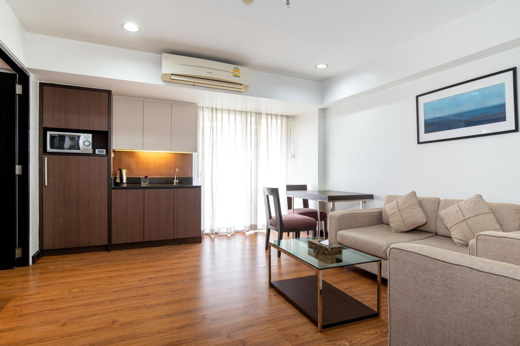 Hotel Lily Bangkok