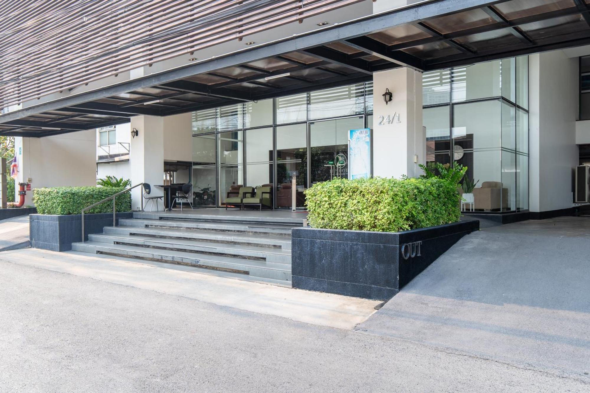 Hotel Lily Bangkok