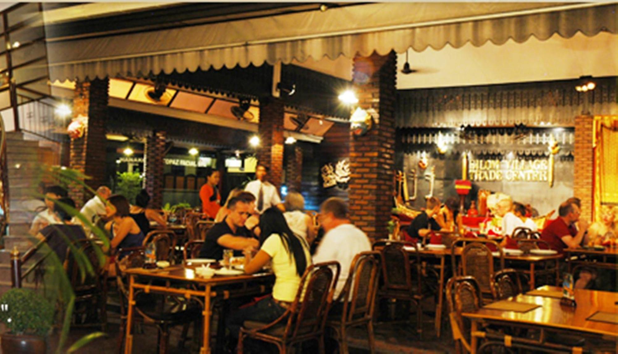 Silom Village Banguecoque