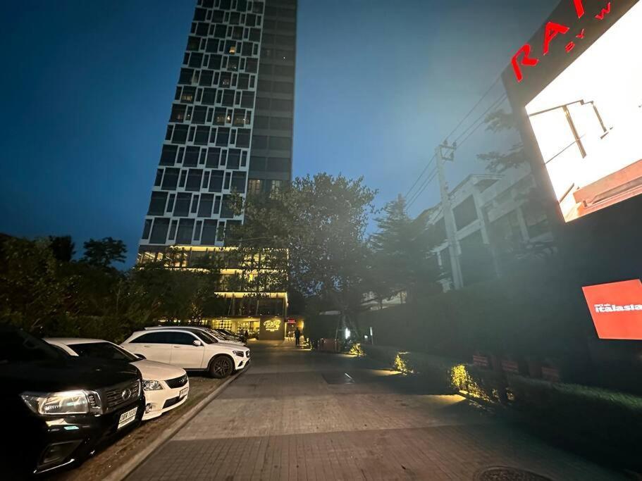Pangsapuri S87 新房ramada Sukhumvit Bts 1bed Gym Swimming Wifi *