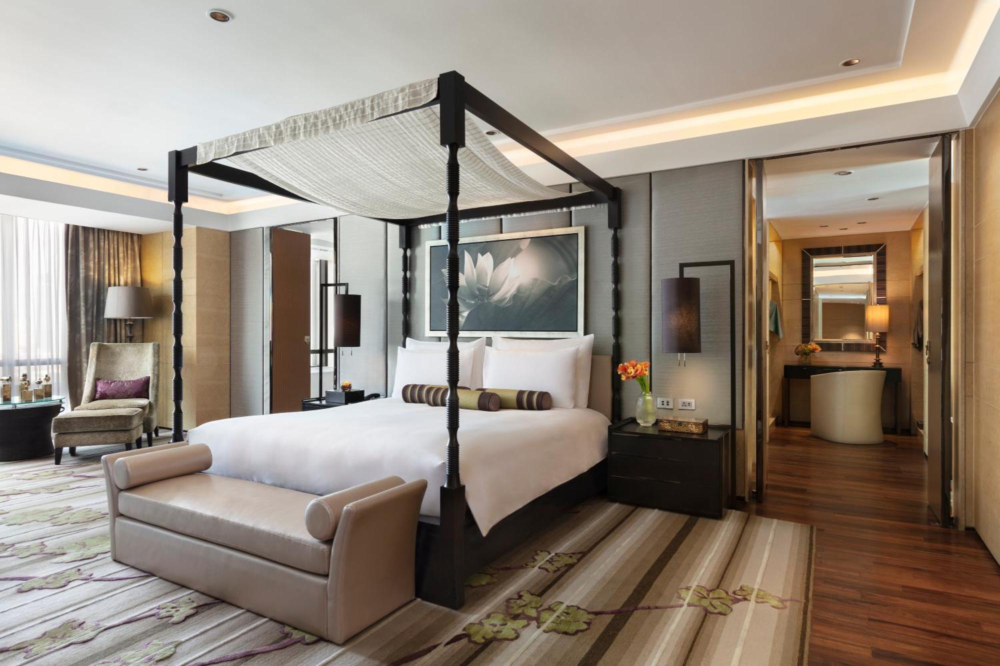 Siam Kempinski Hotel 5*
