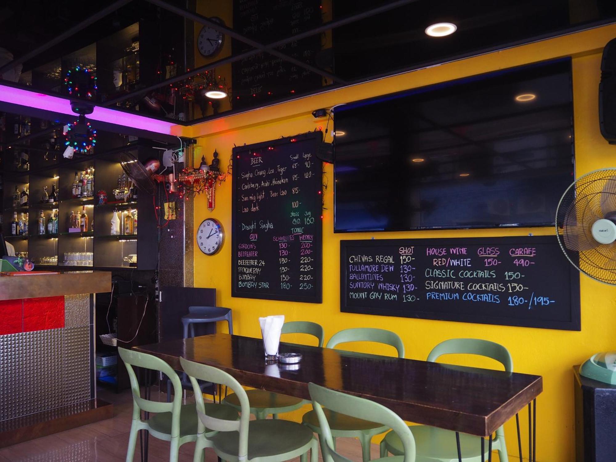 Wisma tamu Maderla Bangkok
