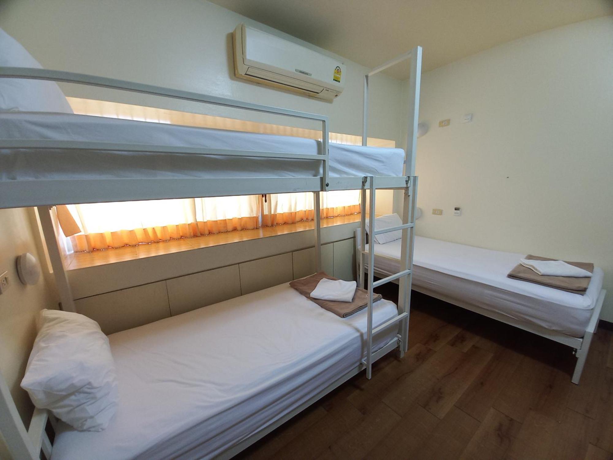 Hostel Smile Society *