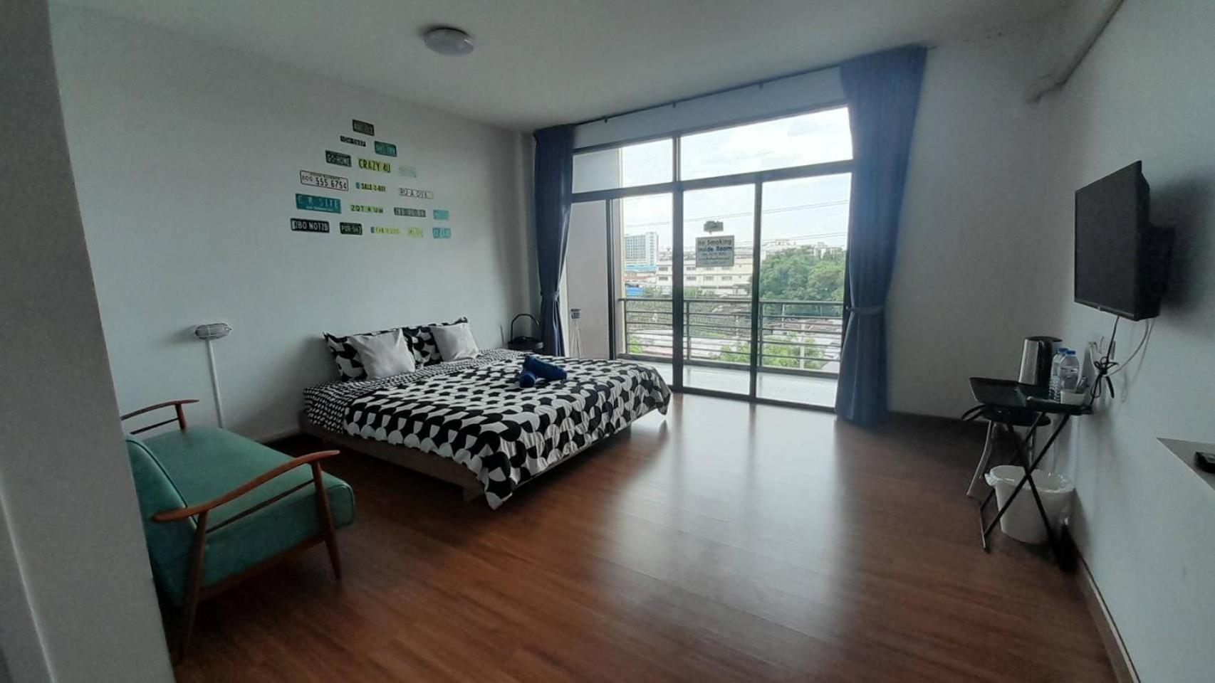 Homey-sleepy Don Mueang Airport Hostel *