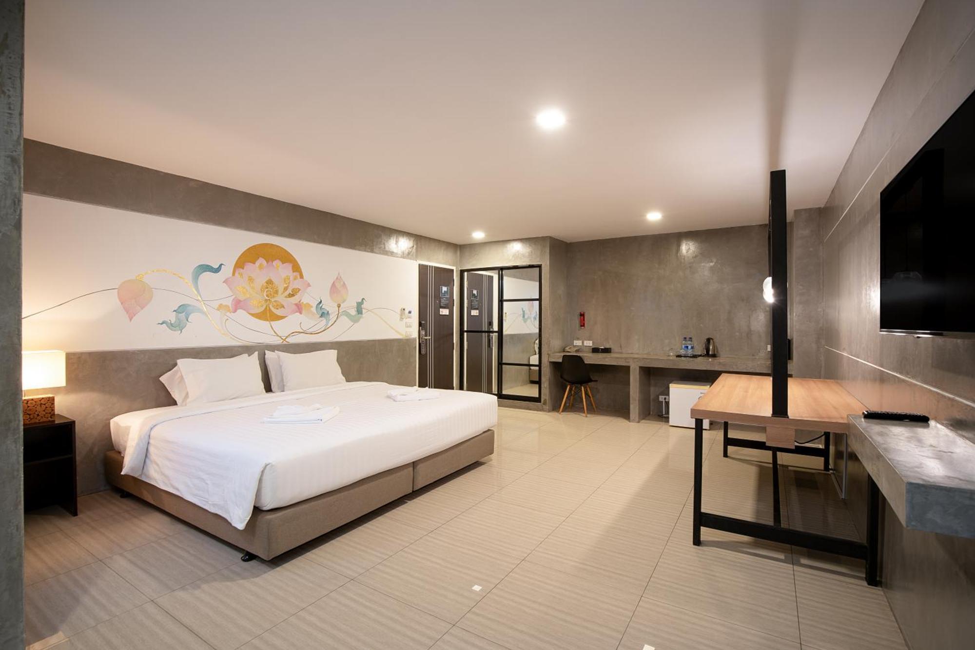 Hotel The Riche Boutique Don Mueang Airport 5*