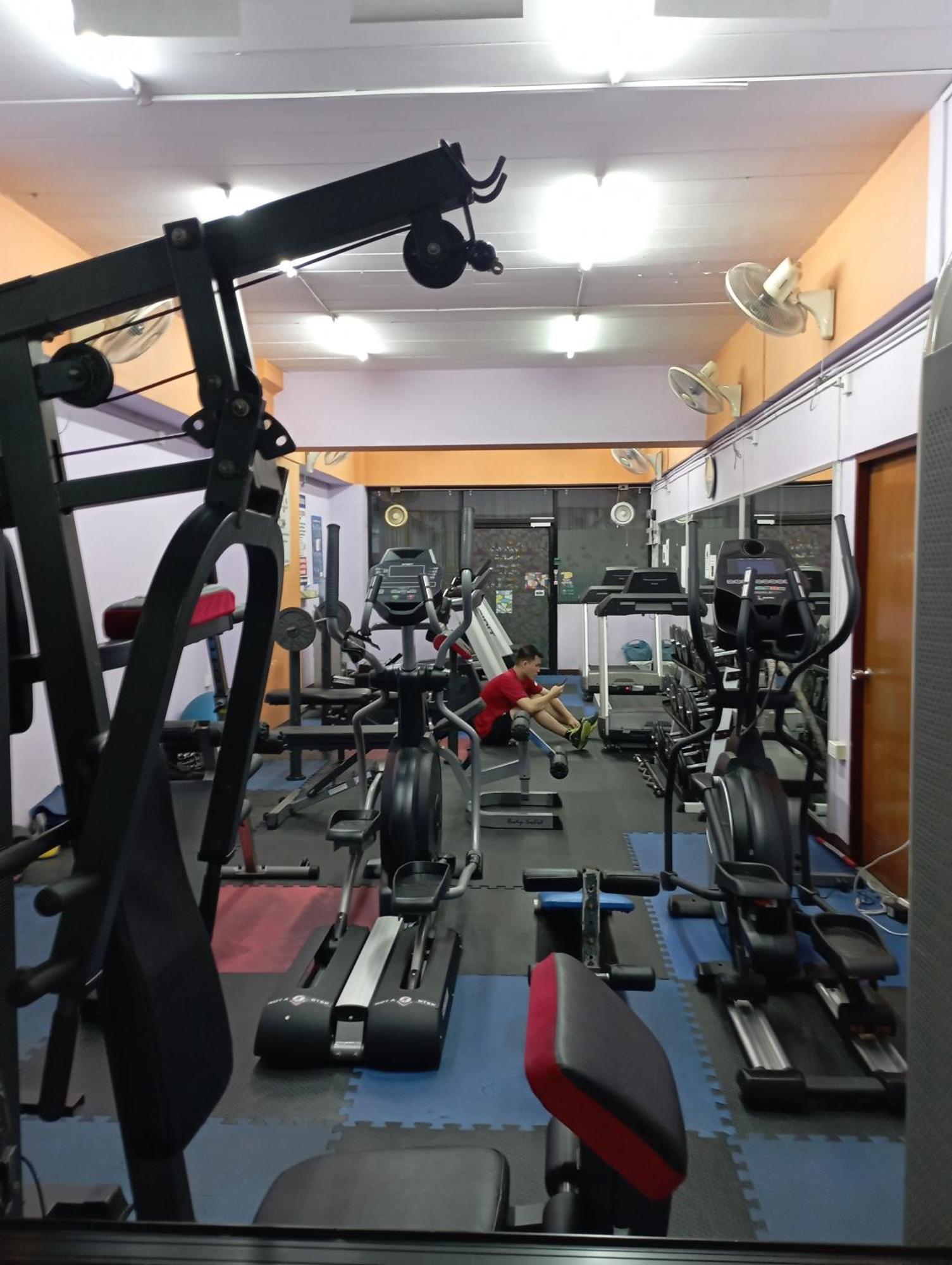 Apartment Skb Mansion Close To Mrt In Hua *