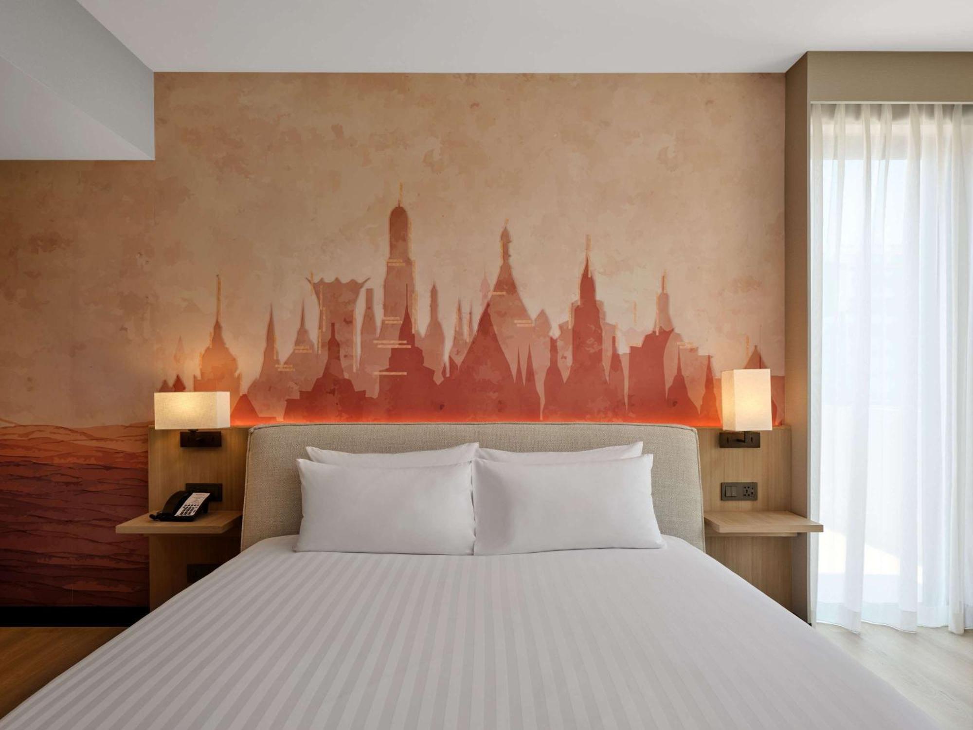 Novotel On Siam Square Hotel