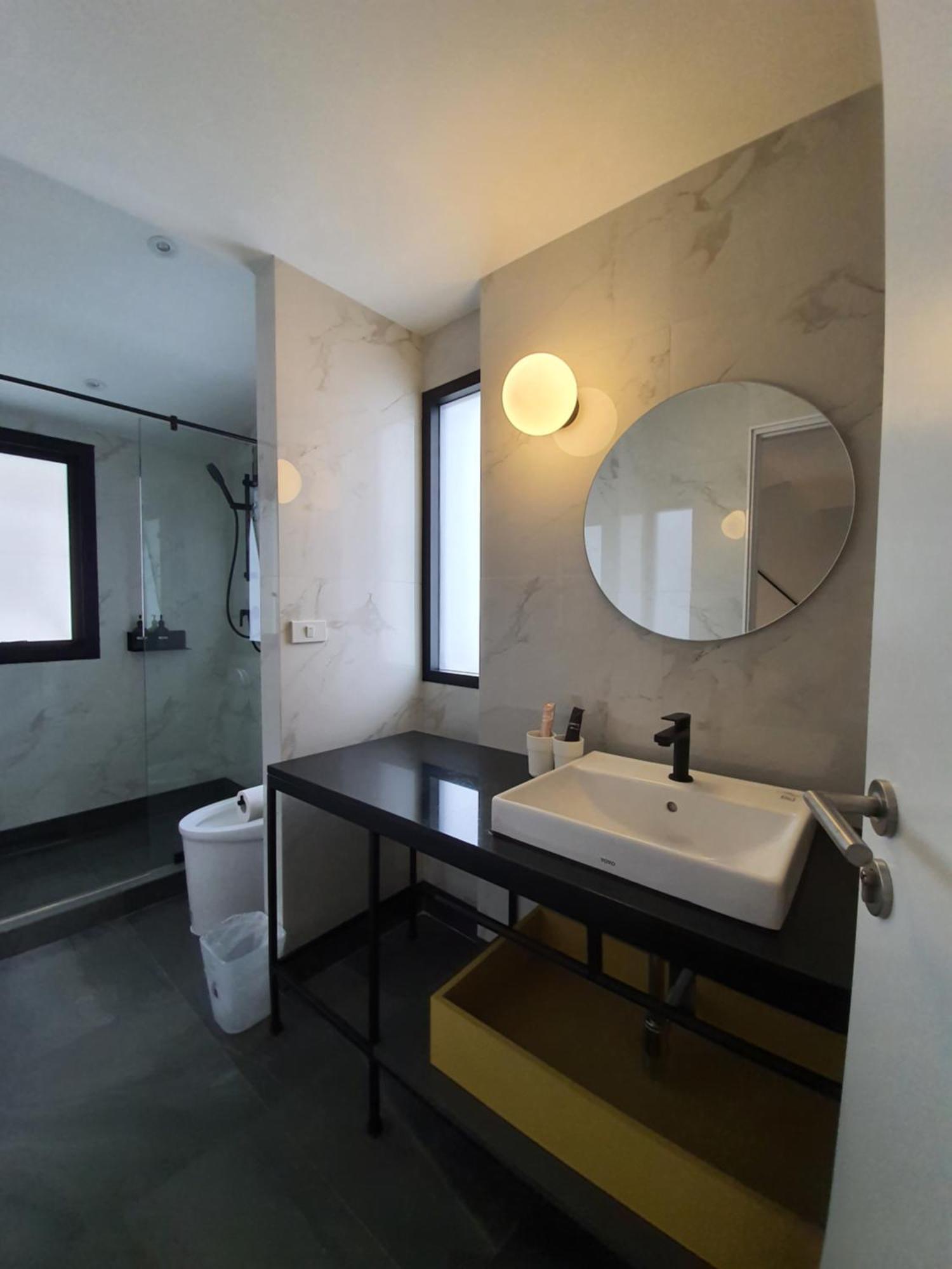 Bed & Breakfast Roompini Bangkok