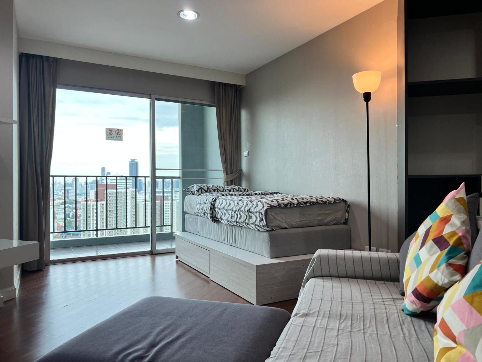 Apartment Belle Rama9 精品公寓 *