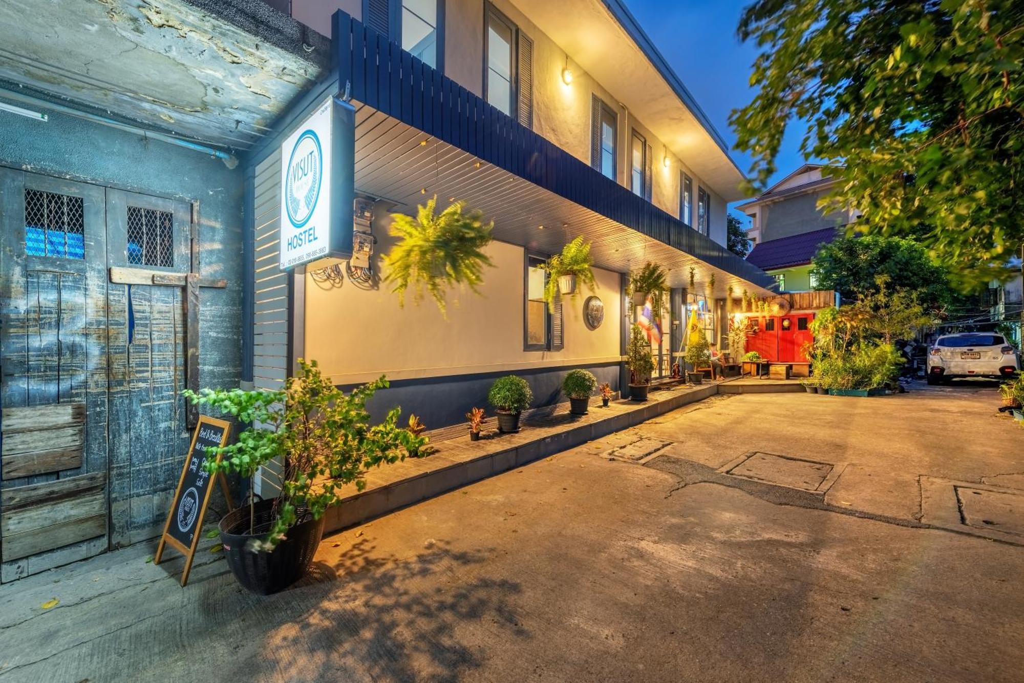 Visut House *