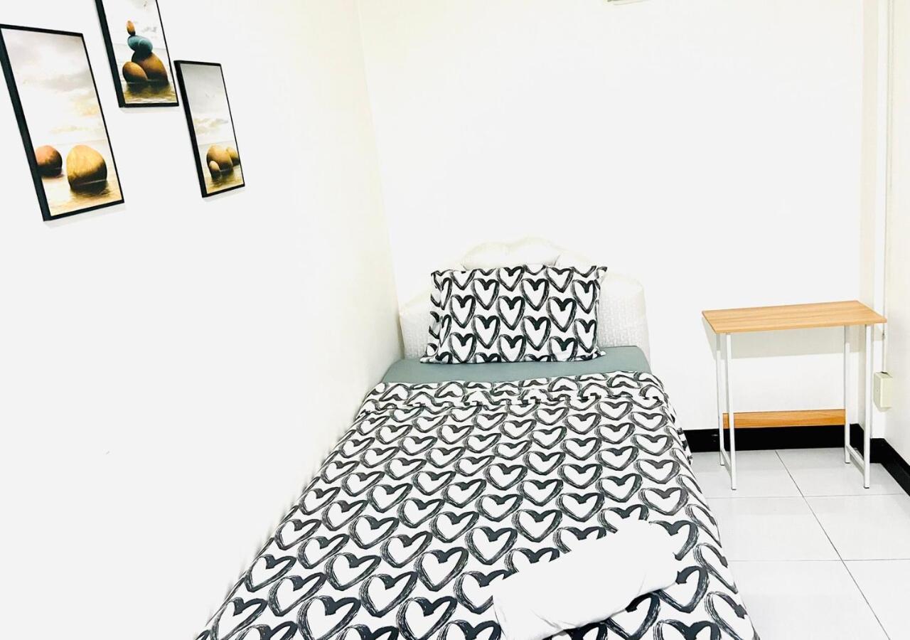 Bed & Breakfast Ree House-asoke Bts *