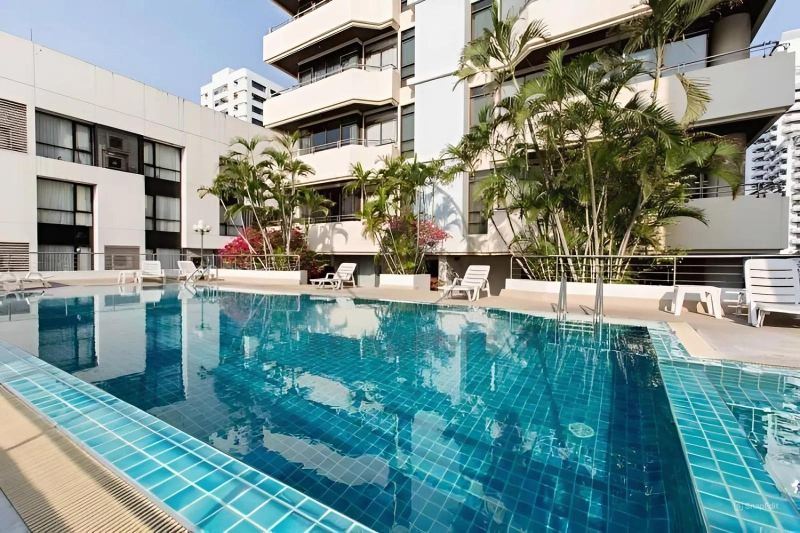 Nantiruj Tower - นันทิรุจ ทาวเวอร์ เซอร์วิสอพาร์ทเม้นท์ สุขุมวิท ซอย 8 Bangkok