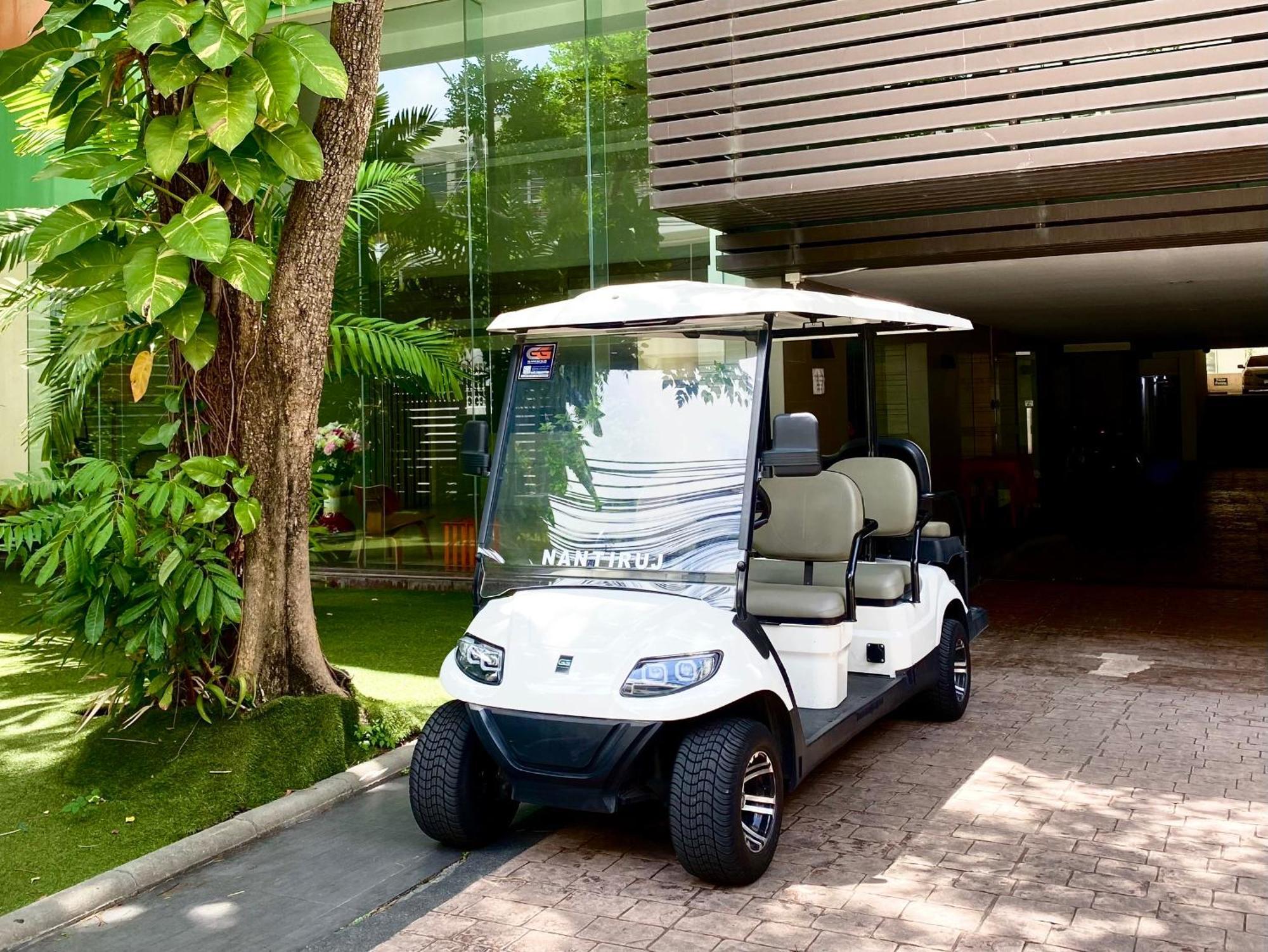 Nantiruj Tower - นันทิรุจ ทาวเวอร์ เซอร์วิสอพาร์ทเม้นท์ สุขุมวิท ซอย 8 *